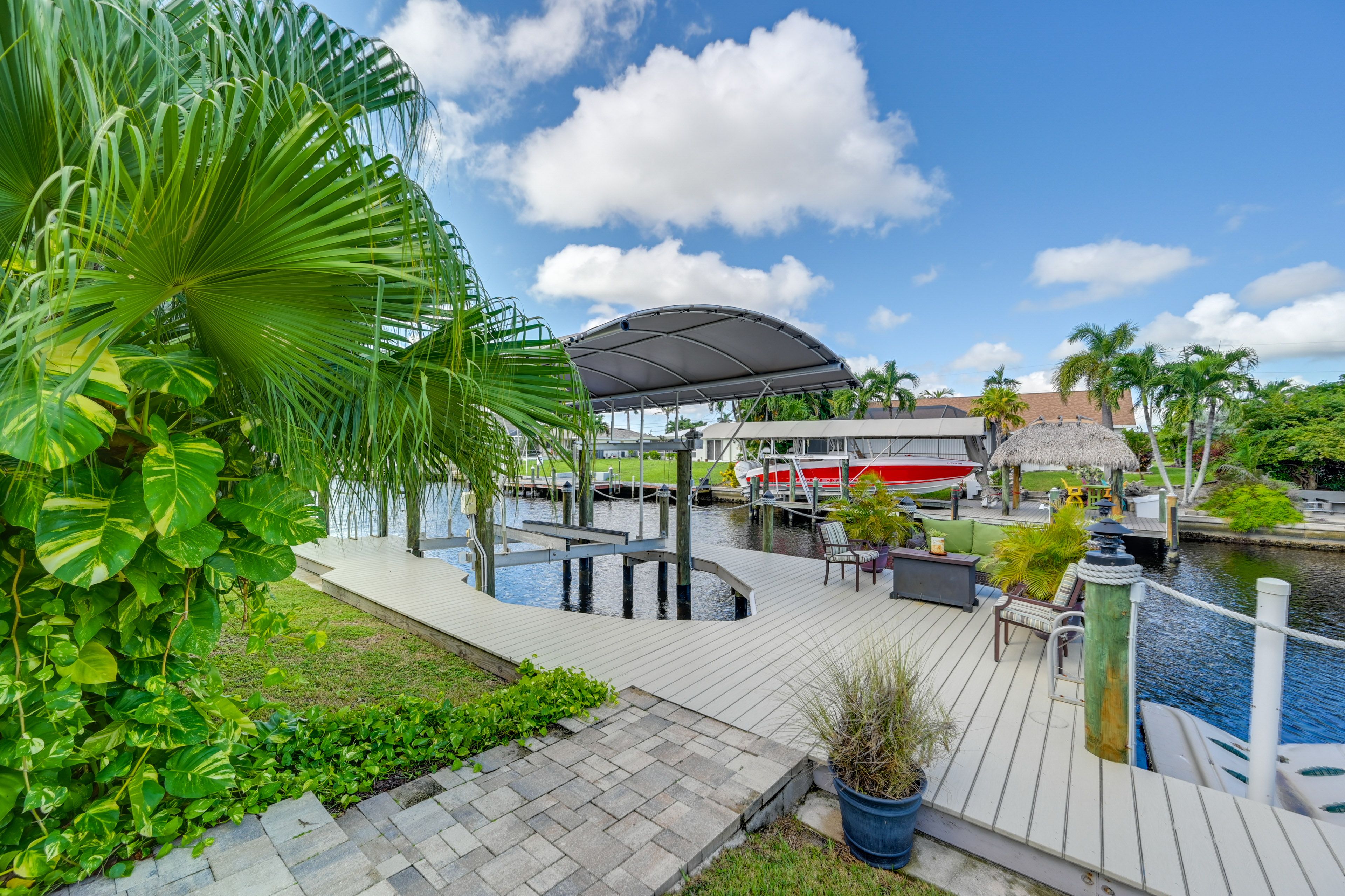 Private Dock/Slip | Lift Not Available