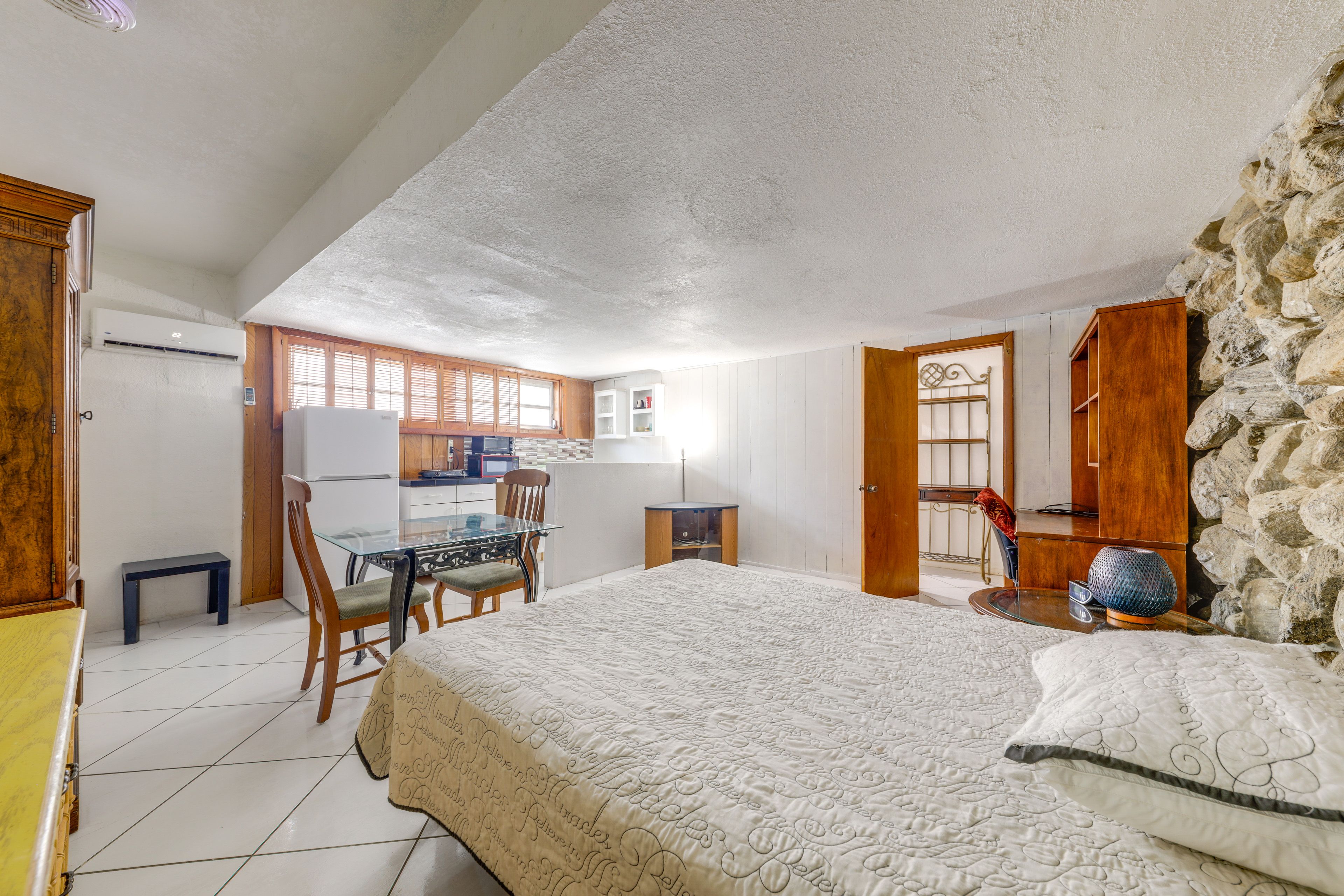 Miramar Vacation Rental | Studio | 1BA | 560 Sq Ft | 1 Step to Enter