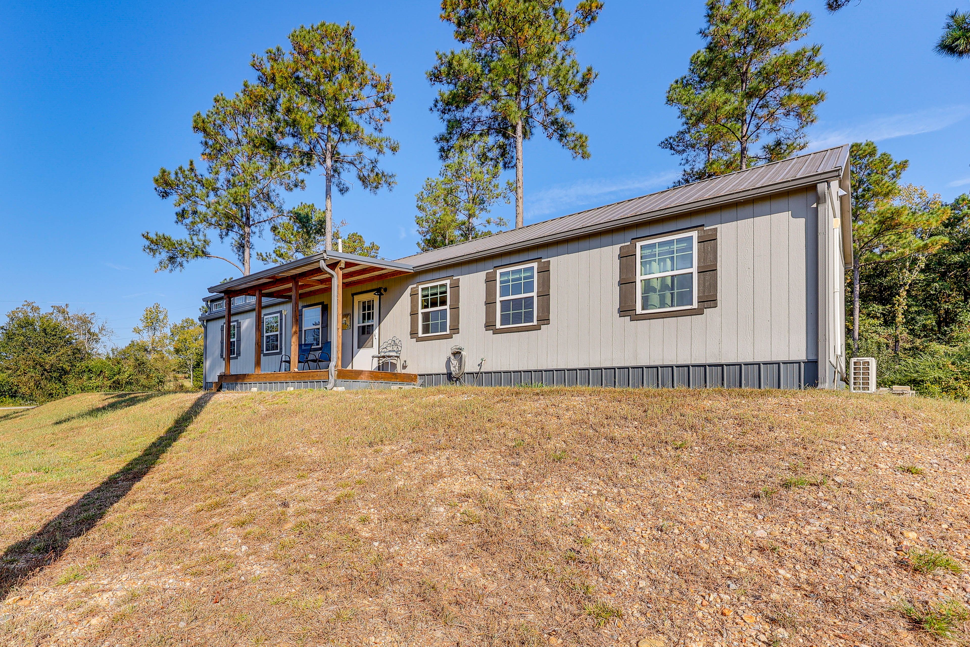 Property Exterior | Single-Story Cabin w/ Loft