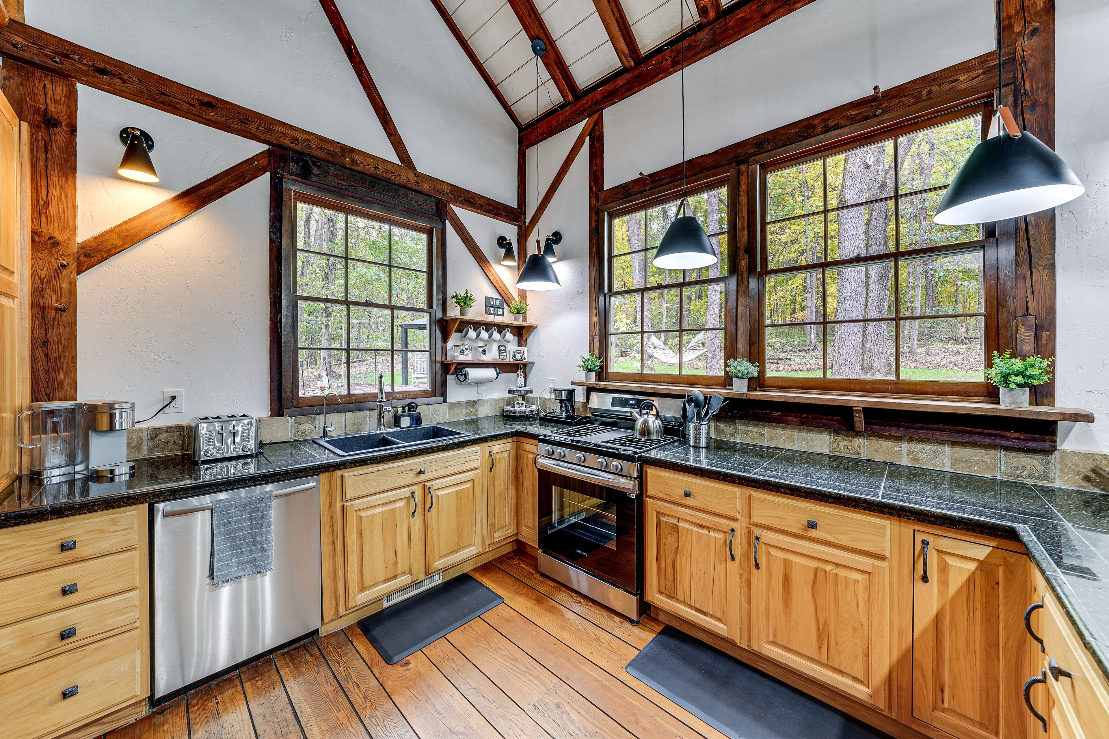 Kitchen | 1st Floor | Keurig Coffee Maker | Cooking Basics