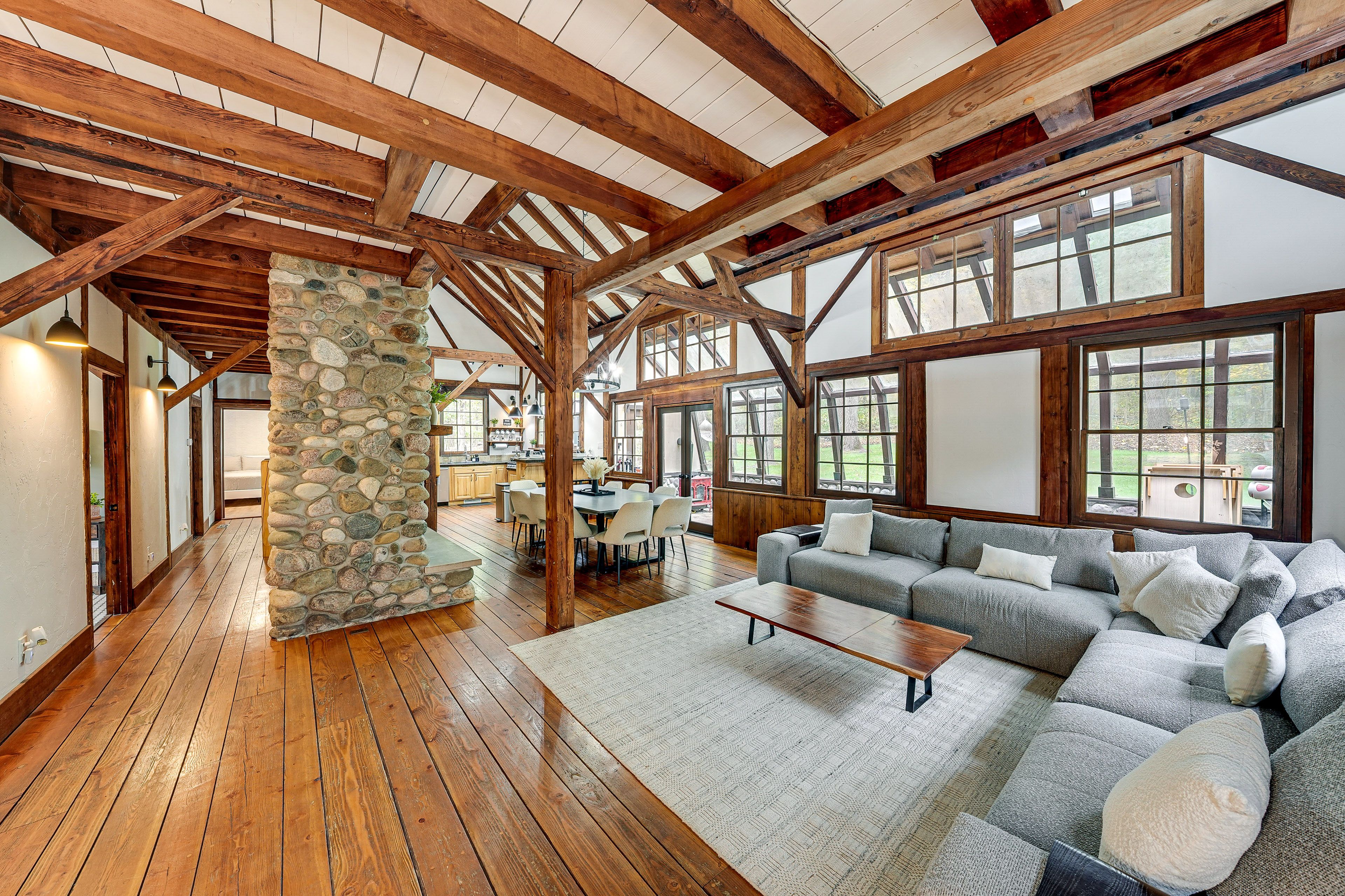 Lake Geneva Vacation Rental | 3BR | 3BA | 3,500 Sq Ft | 2 Steps to Enter