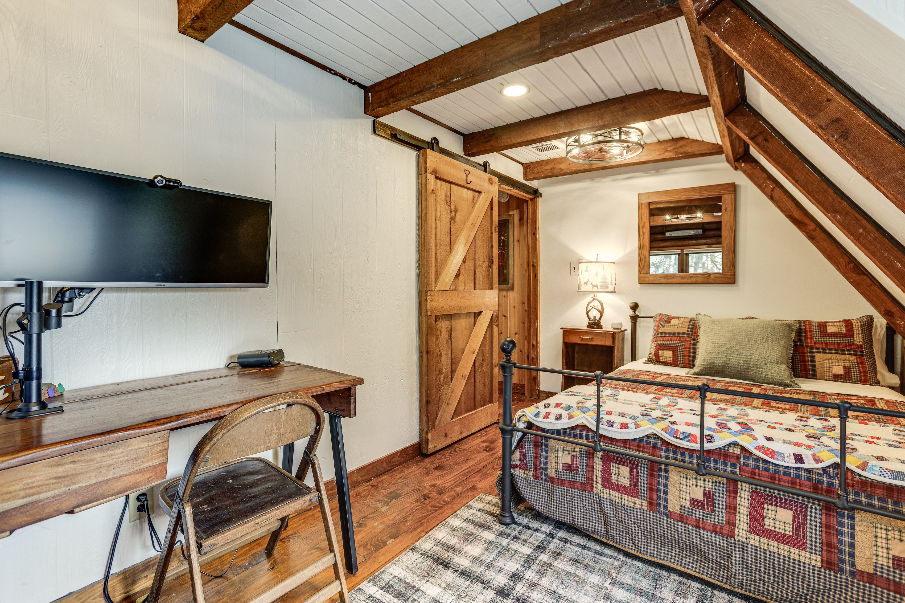 Bedroom 1 (Main House) | Queen Bed | 2nd Floor