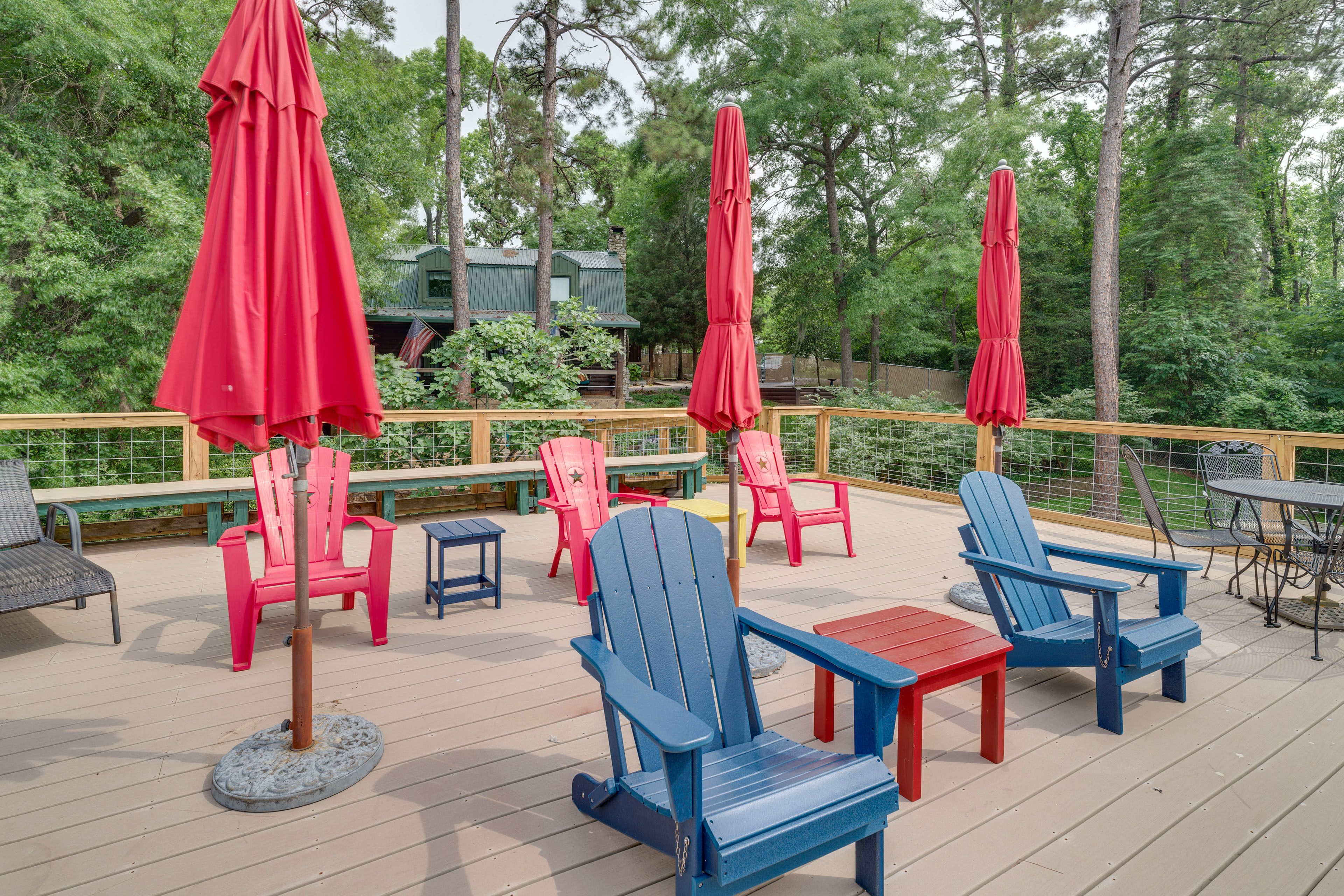 2-Tier Sun Deck | Outdoor Seating