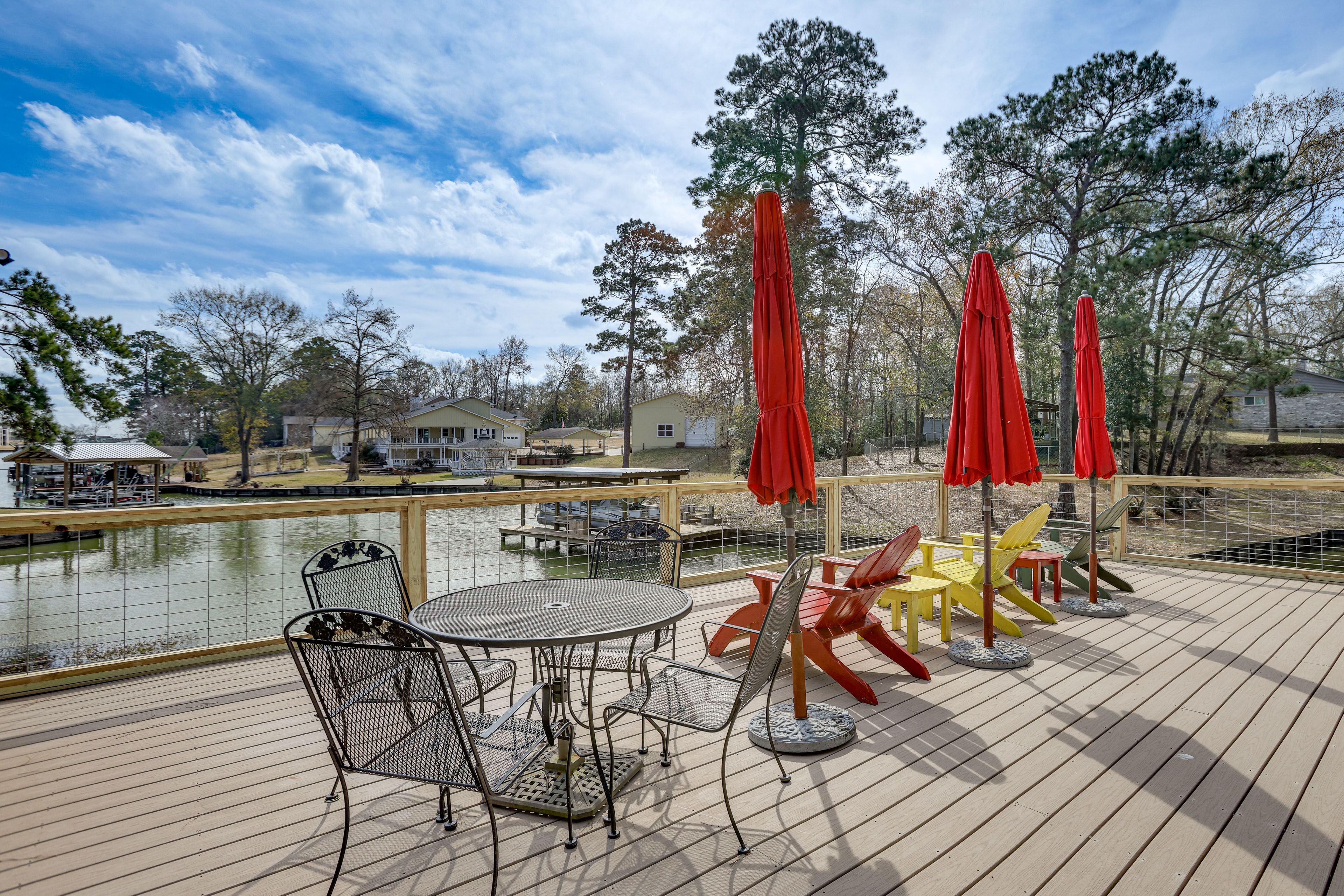 2-Tier Sun Deck | Outdoor Seating