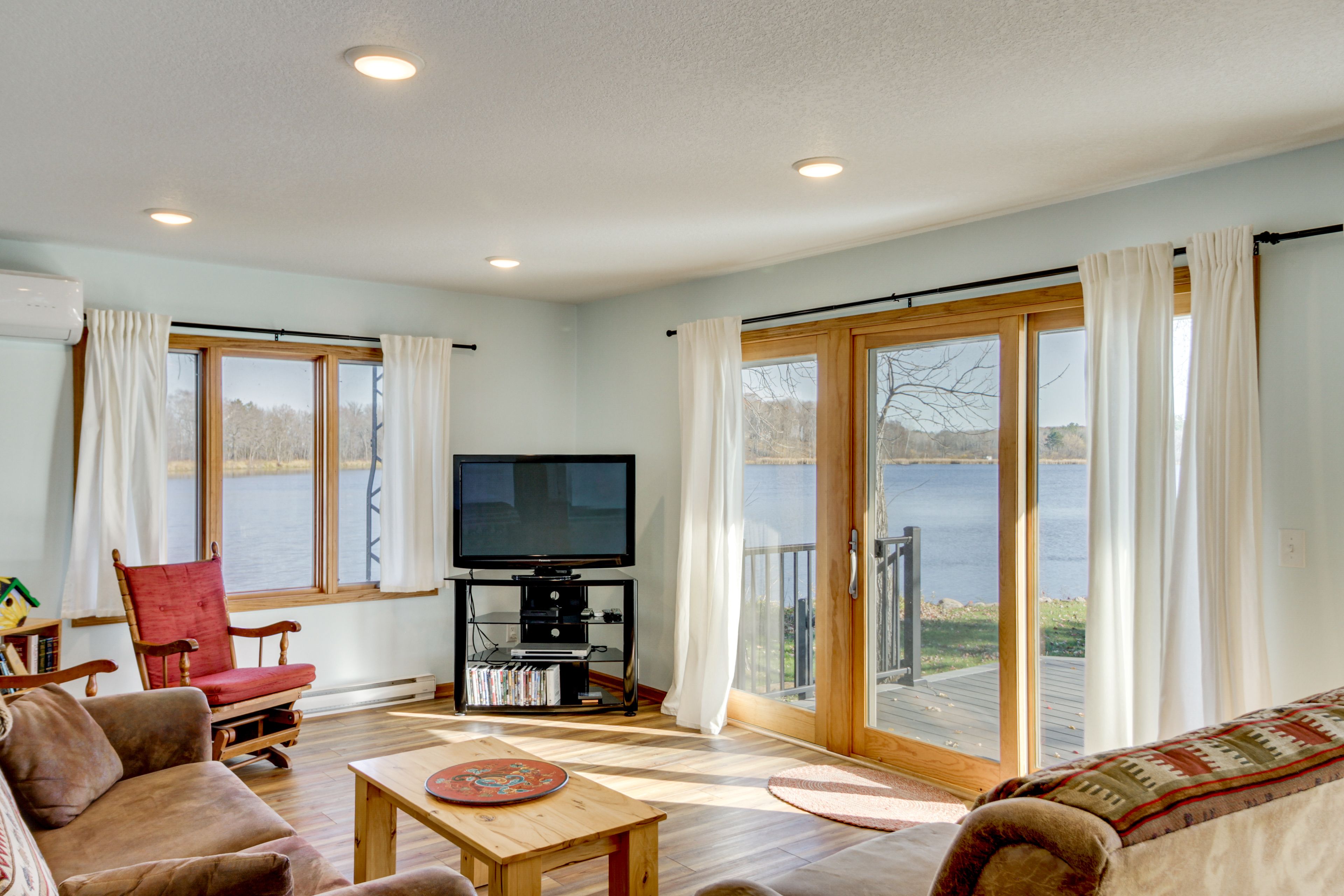 Living Area | Queen Sleeper Sofa | TV | Books