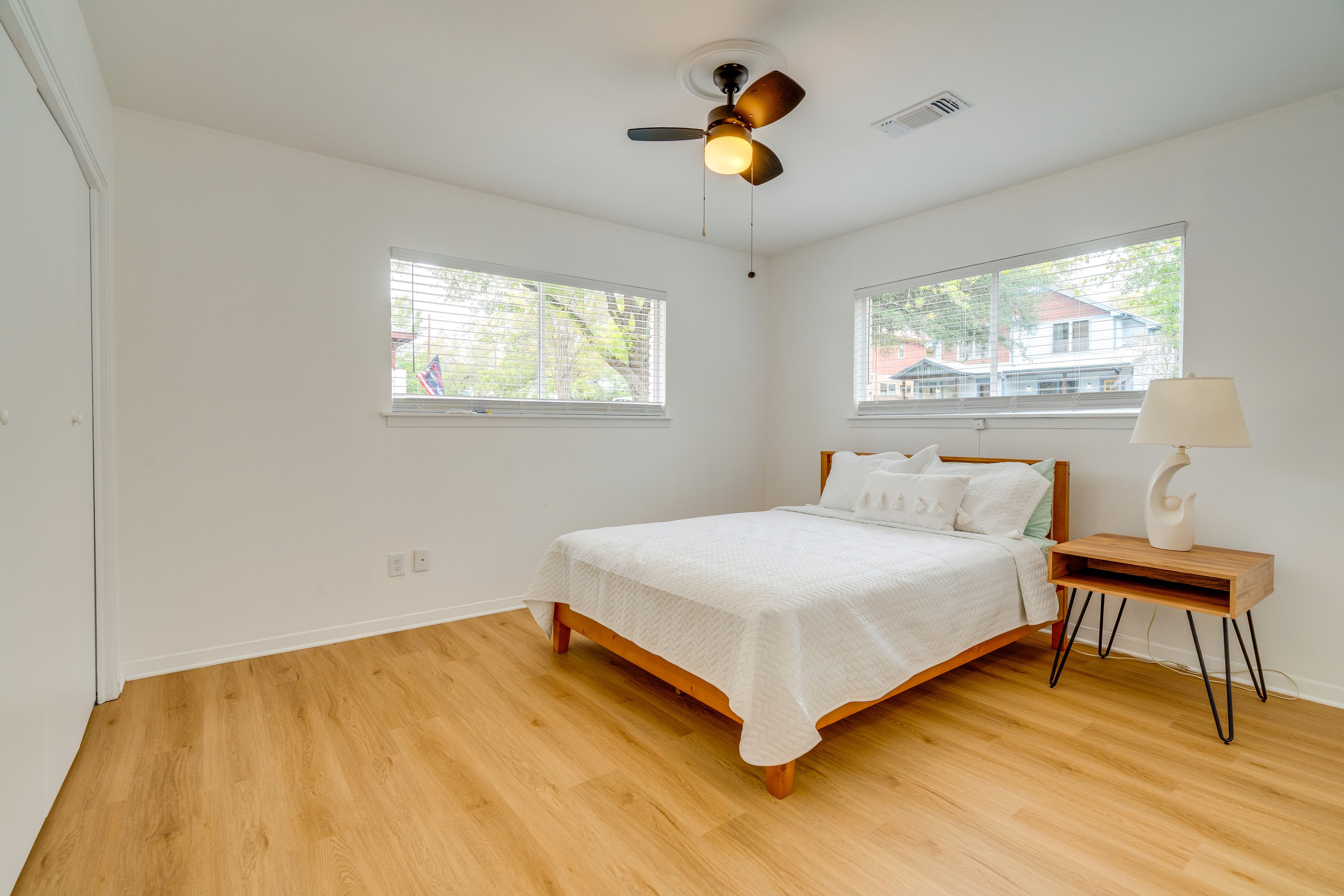 Bedroom 1 | Queen Bed | Linens Provided