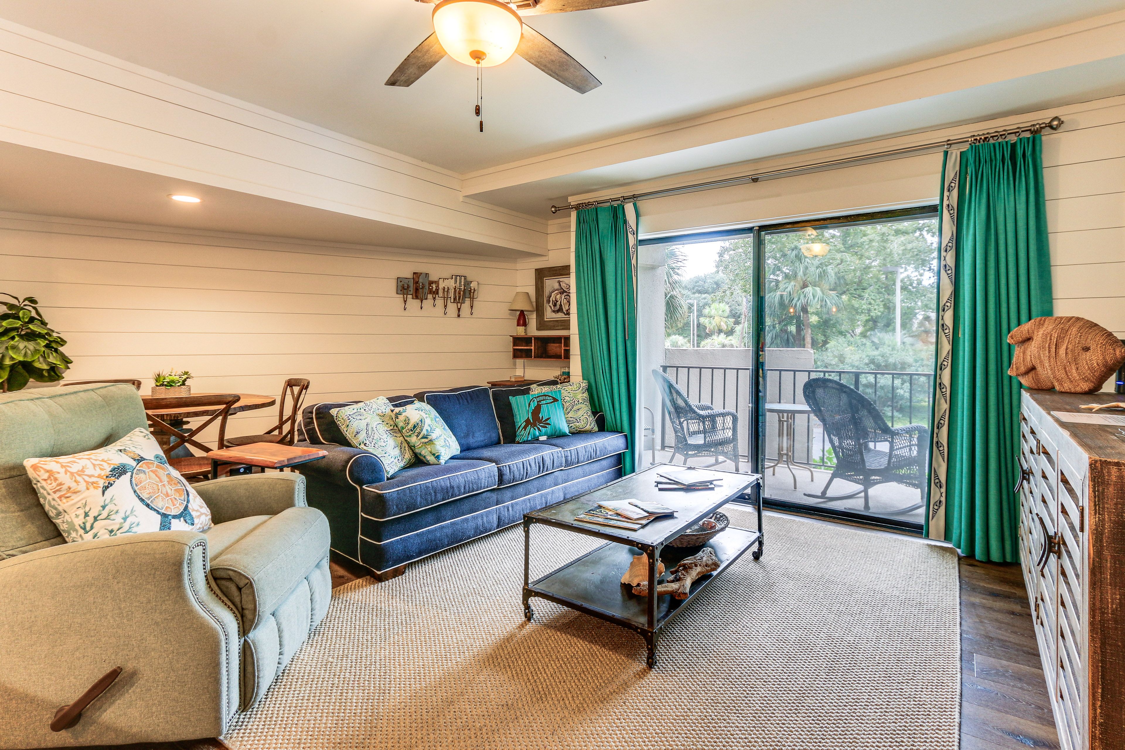 Hilton Head Island Vacation Rental | 1BR | 1BA | 800 Sq Ft | Stairs to Enter