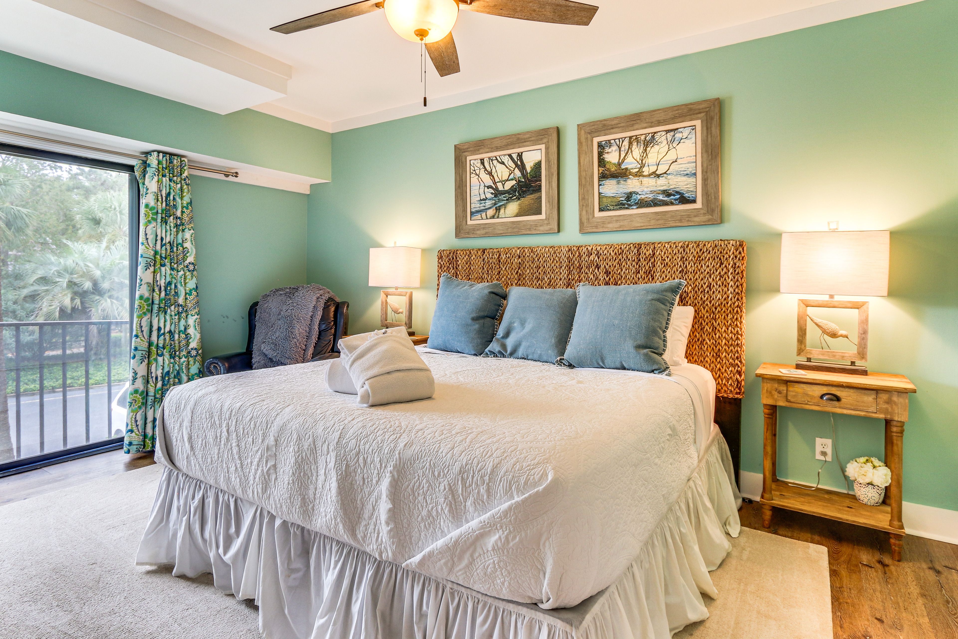 Bedroom | King Bed | Linens