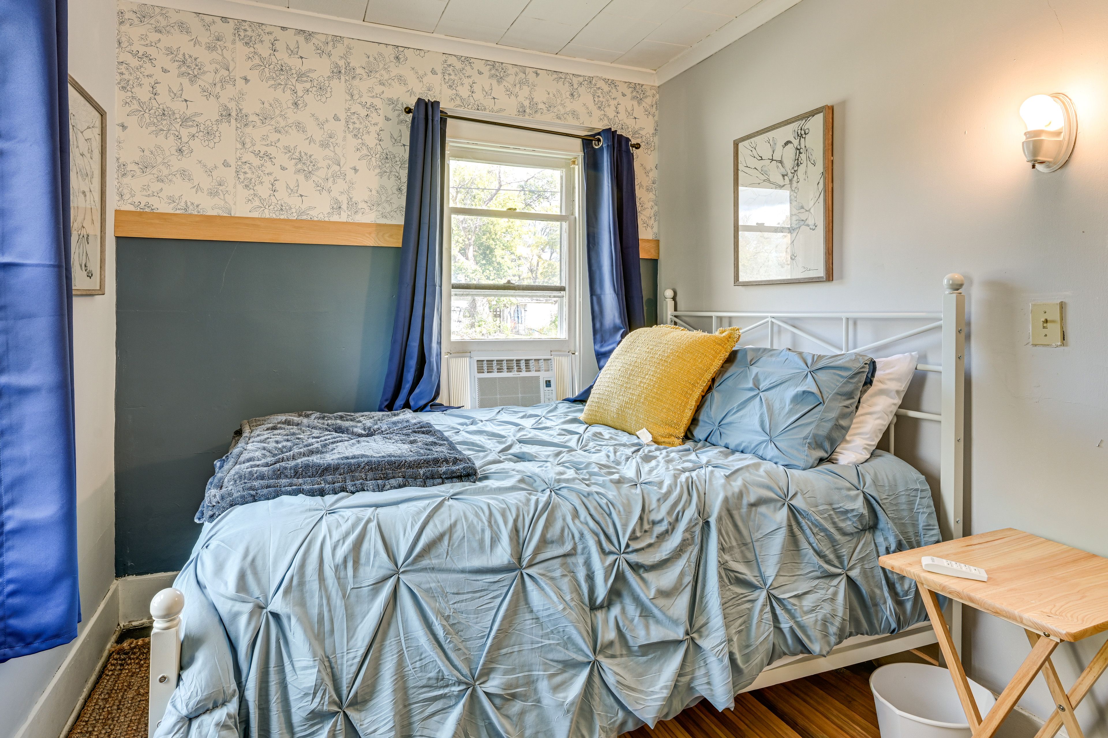 Bedroom 2 | Full Bed | TV