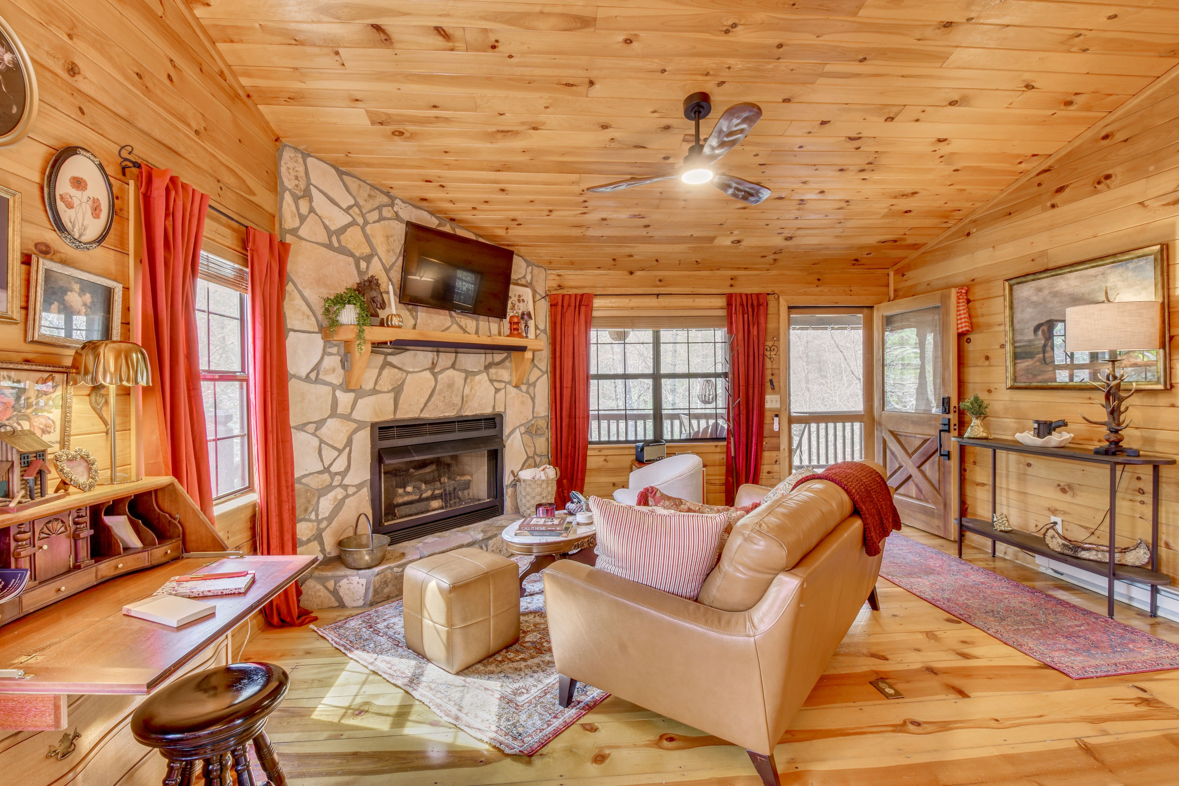Blue Ridge Vacation Rental | 3BR | 1BA | 1,038 Sq Ft