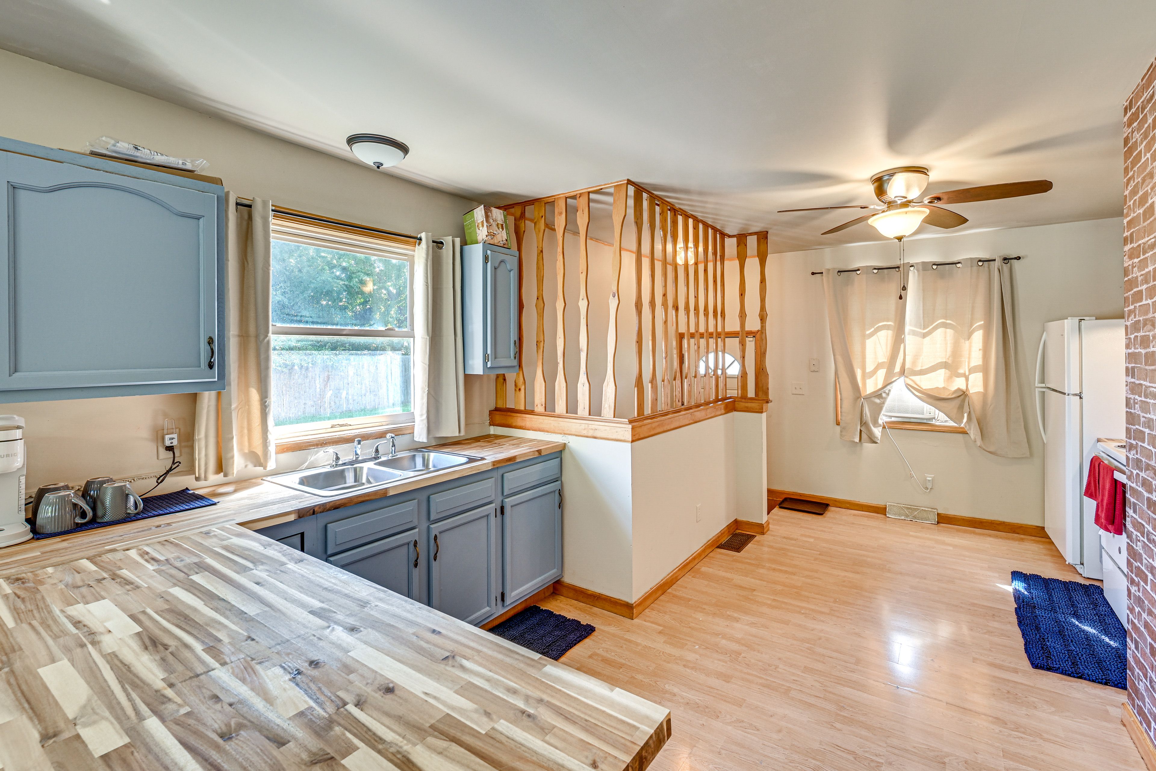 Kitchen | Keurig | Main Level