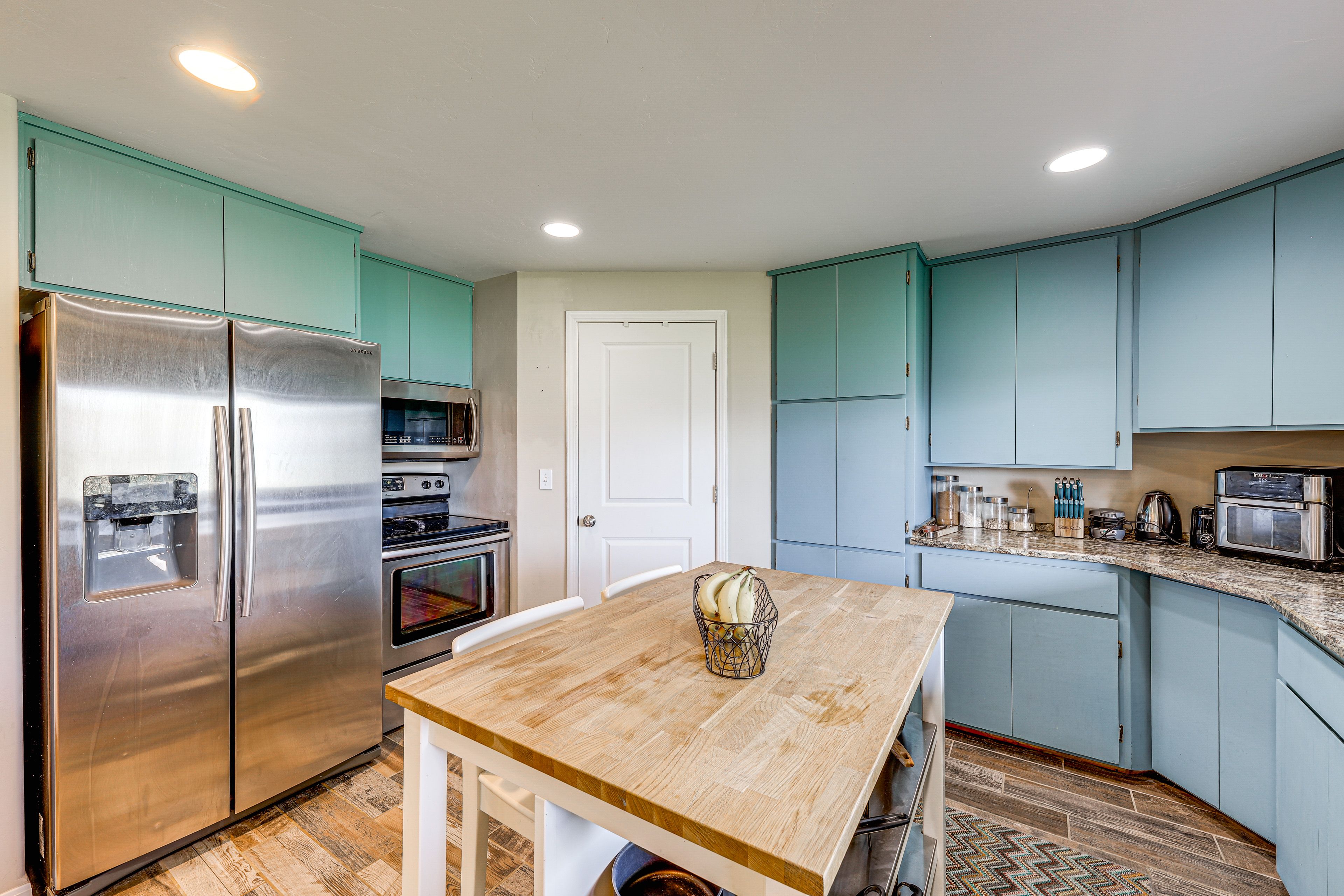 2nd Kitchen | Basement