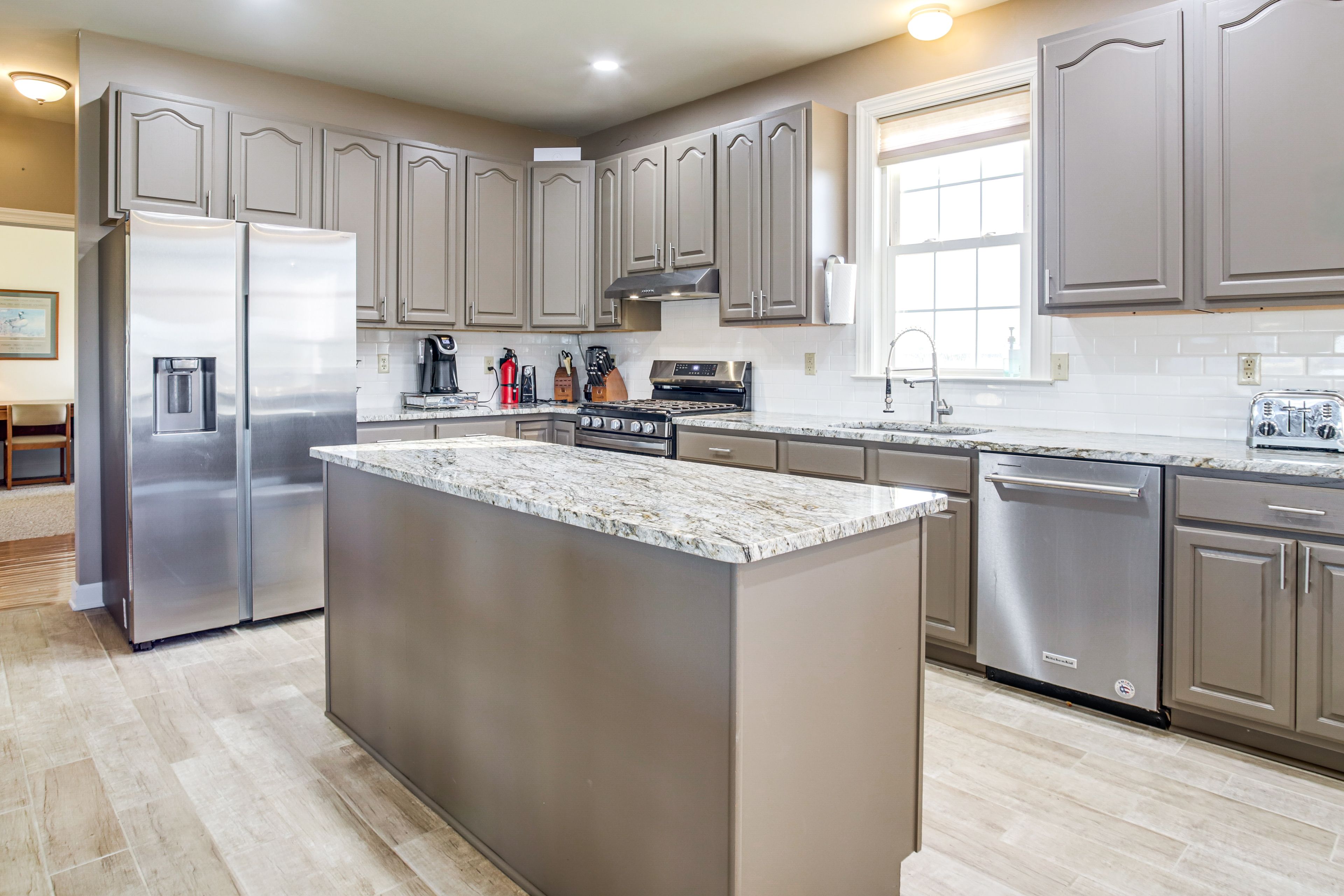 Kitchen | Toaster | Coffee Maker | Blender | 1st Floor