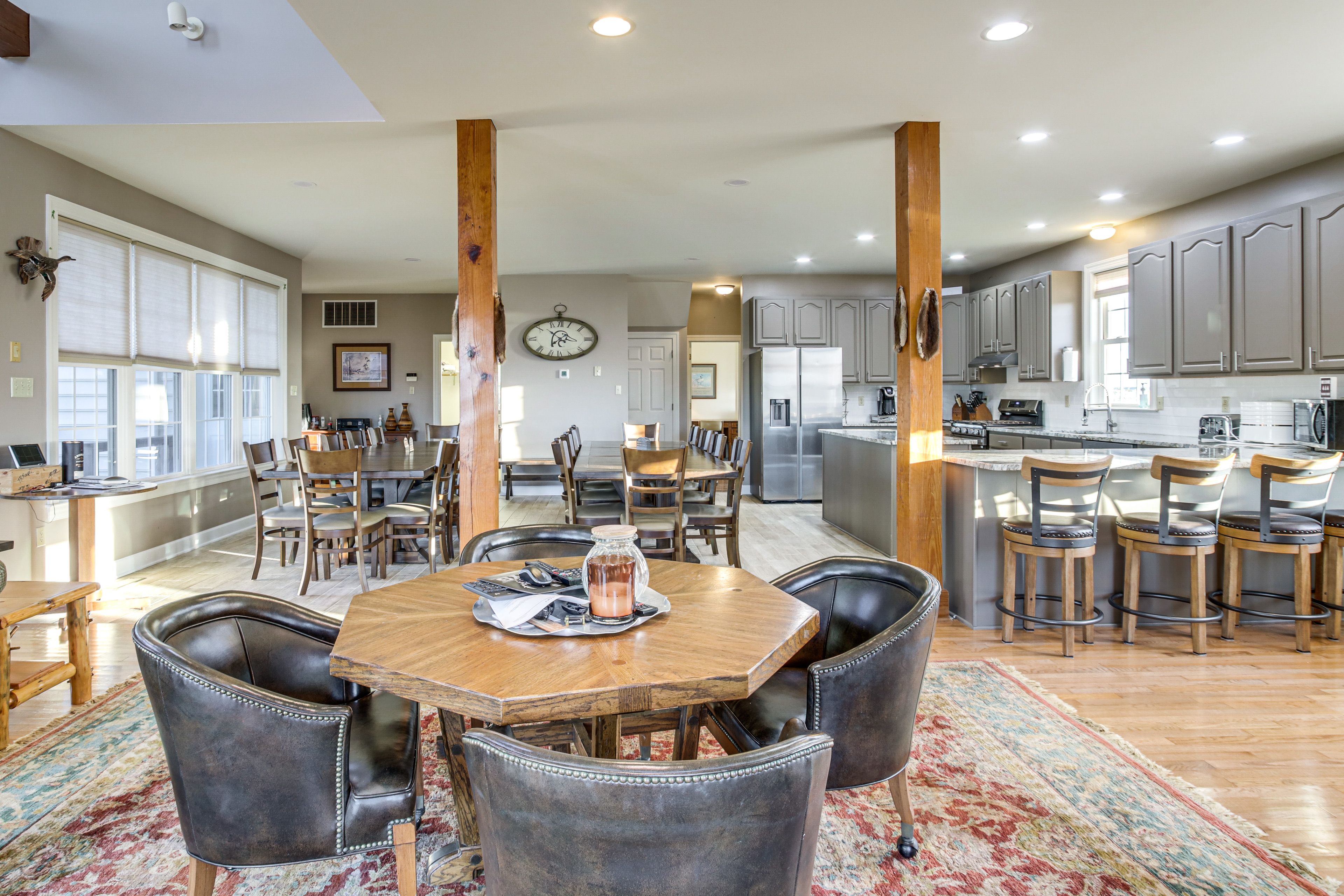 Sitting Area | 1st Floor