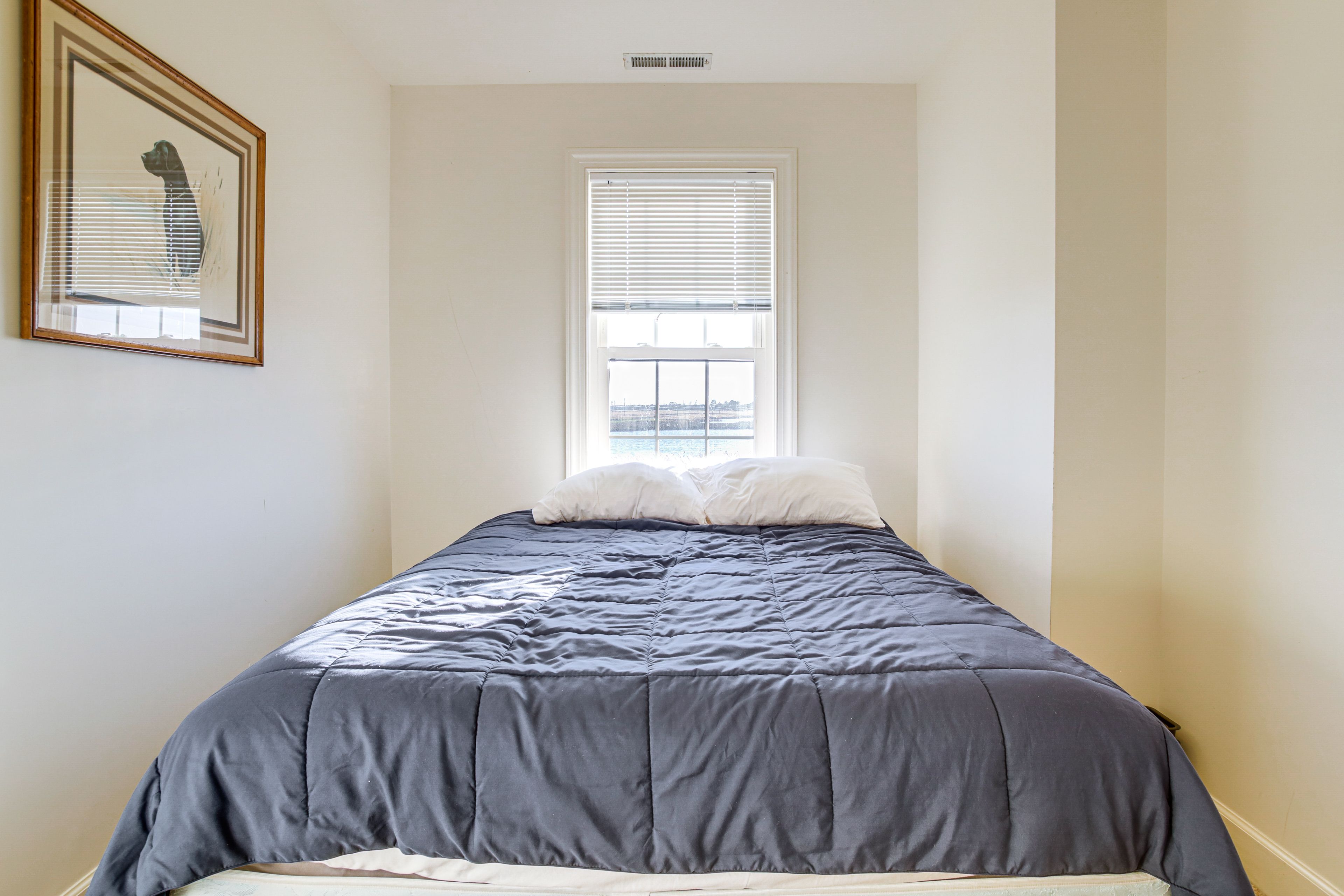 Bedroom 7 | Full Bed | 2nd Floor