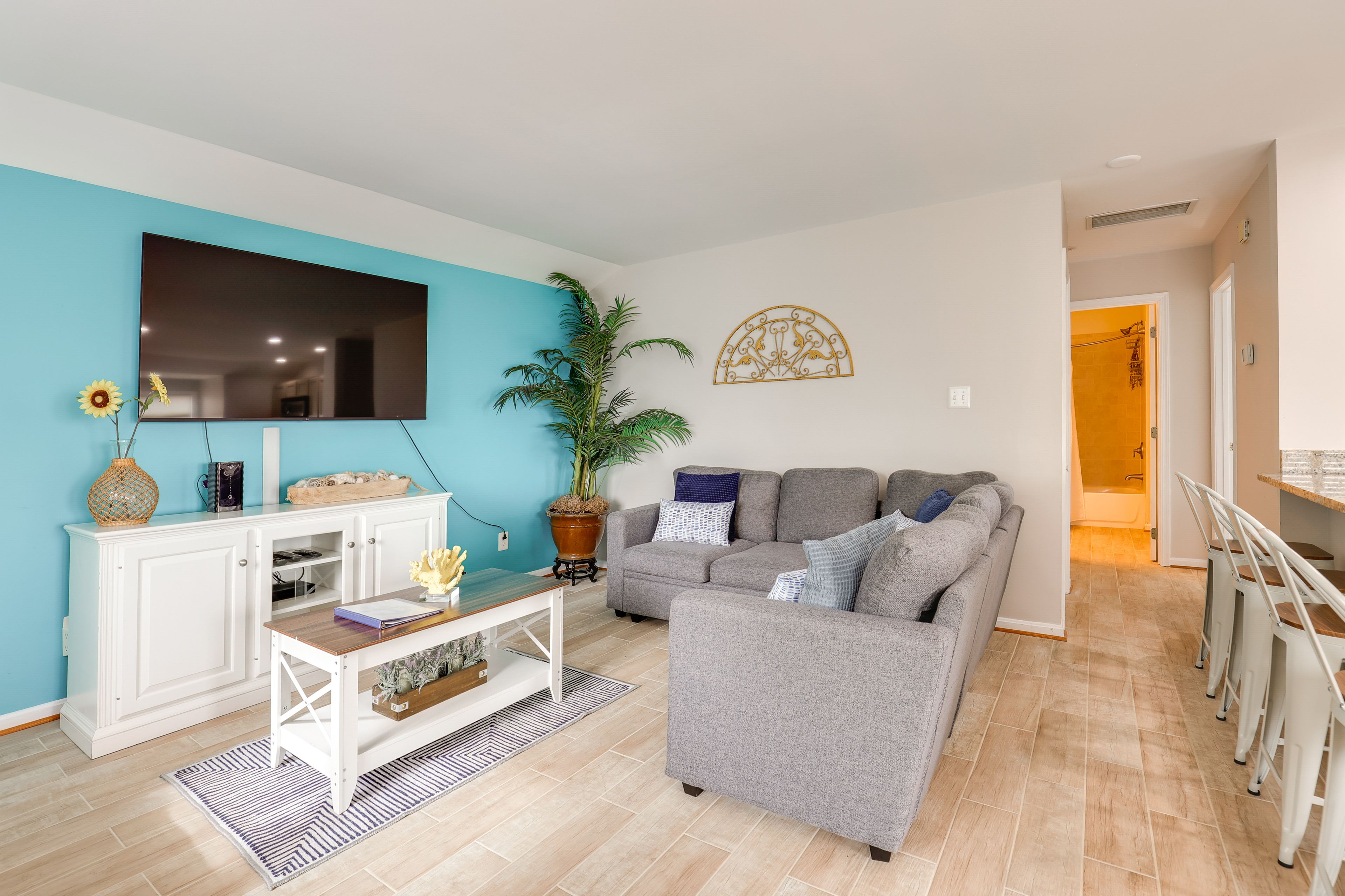 Stevensville Vacation Rental | 2BR | 1BA | Stairs Required | 700 Sq Ft