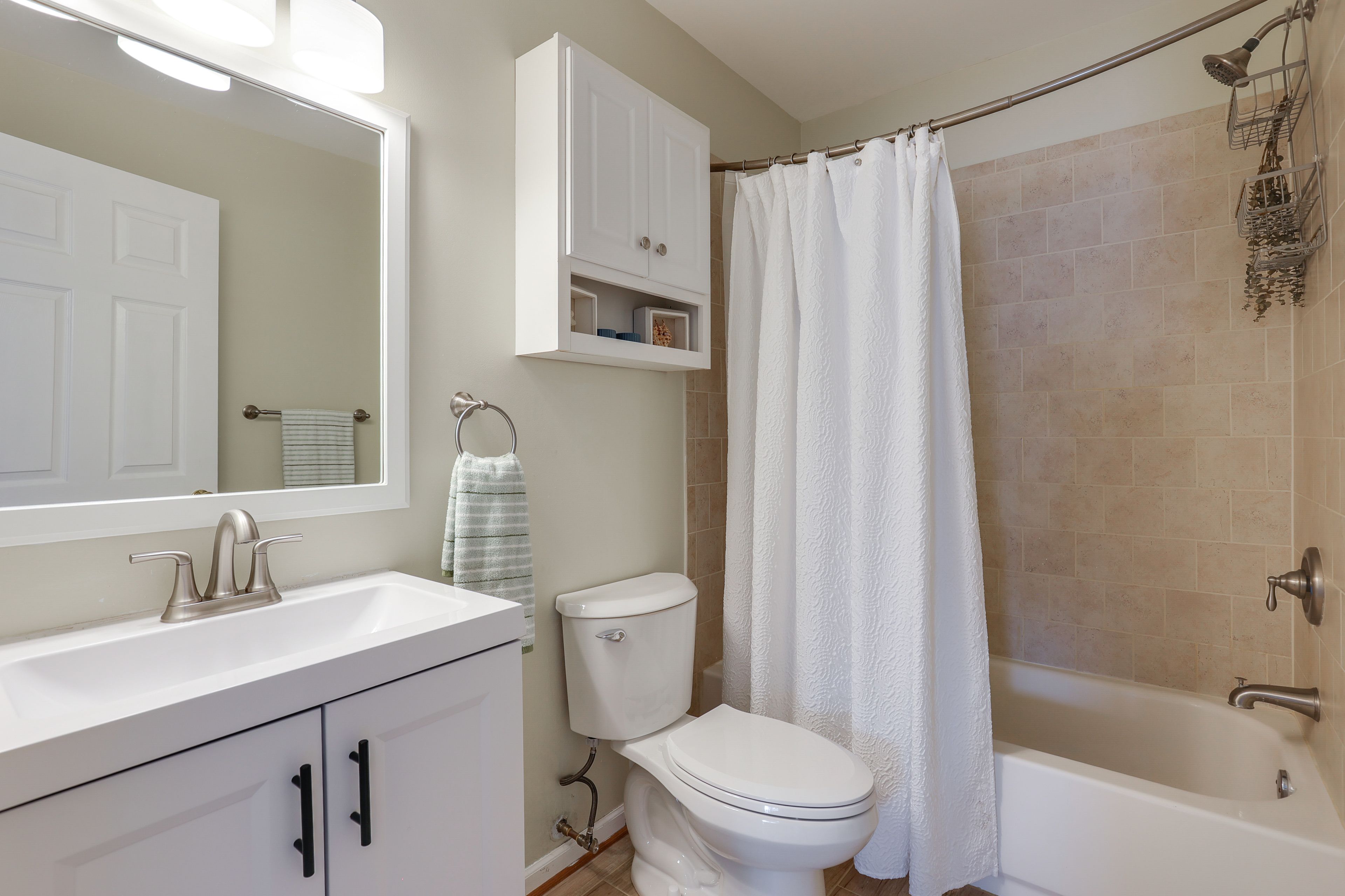 Bathroom | Towels Provided