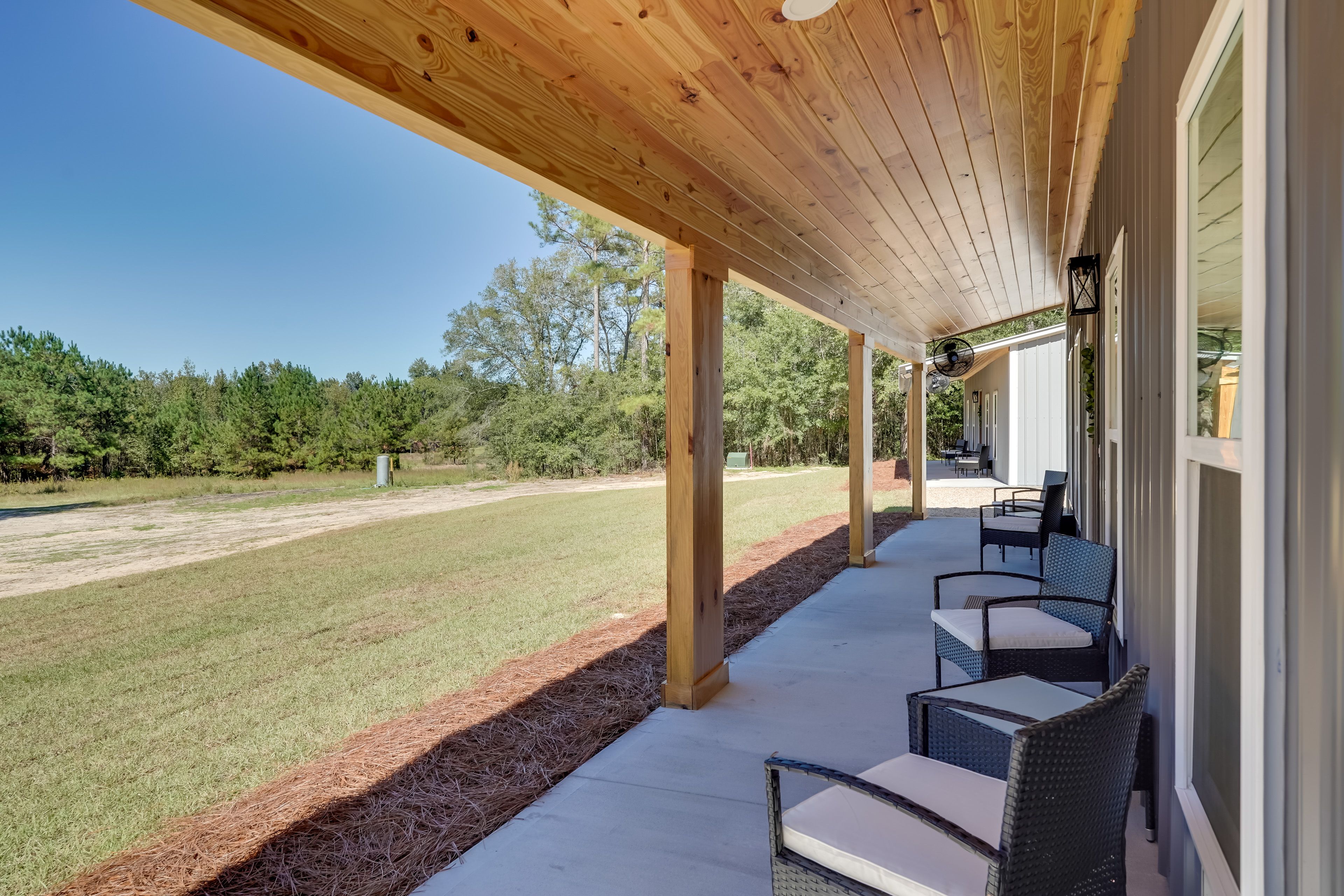 Parking | Driveway (4 Vehicles)