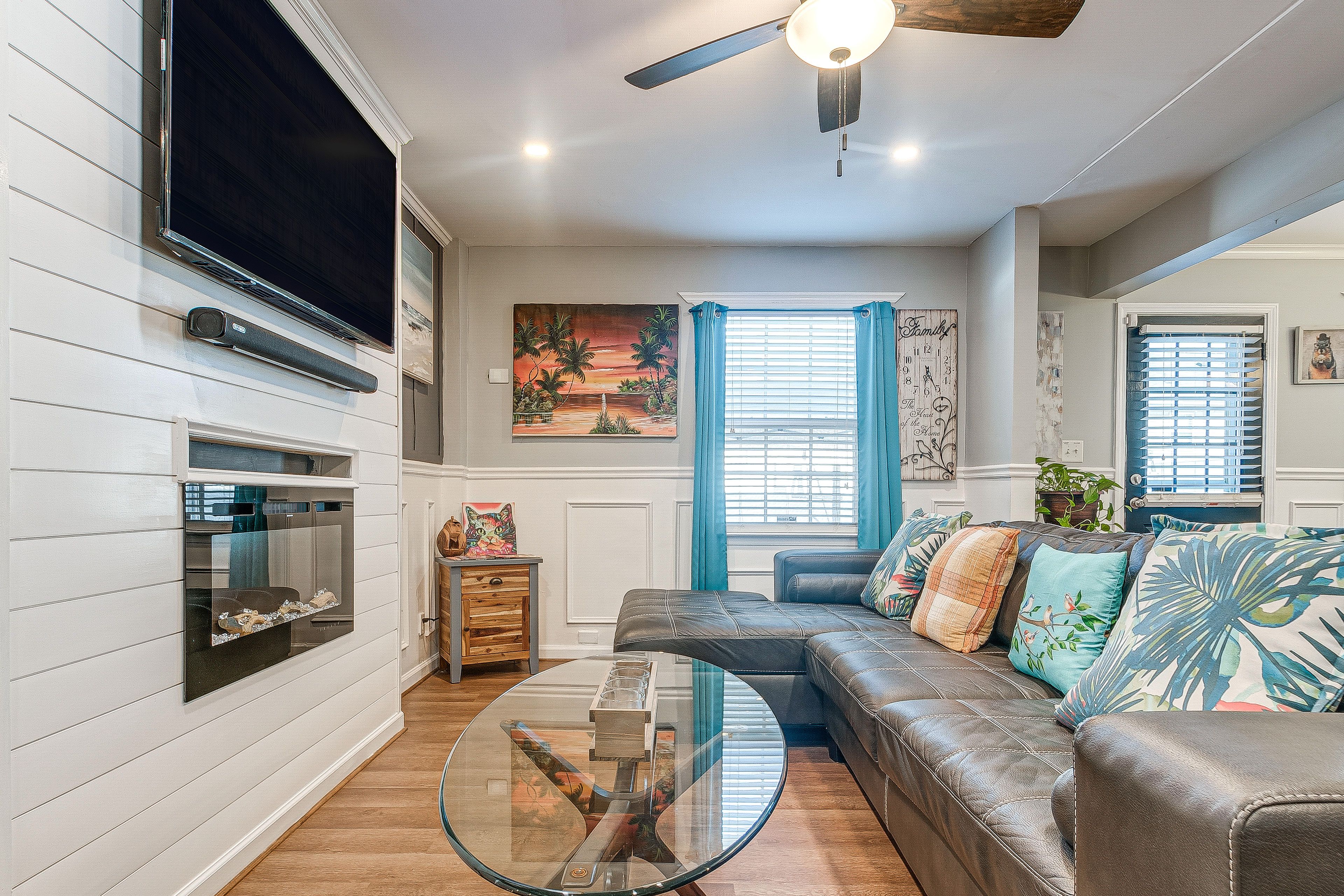 Living Room | 1st Floor