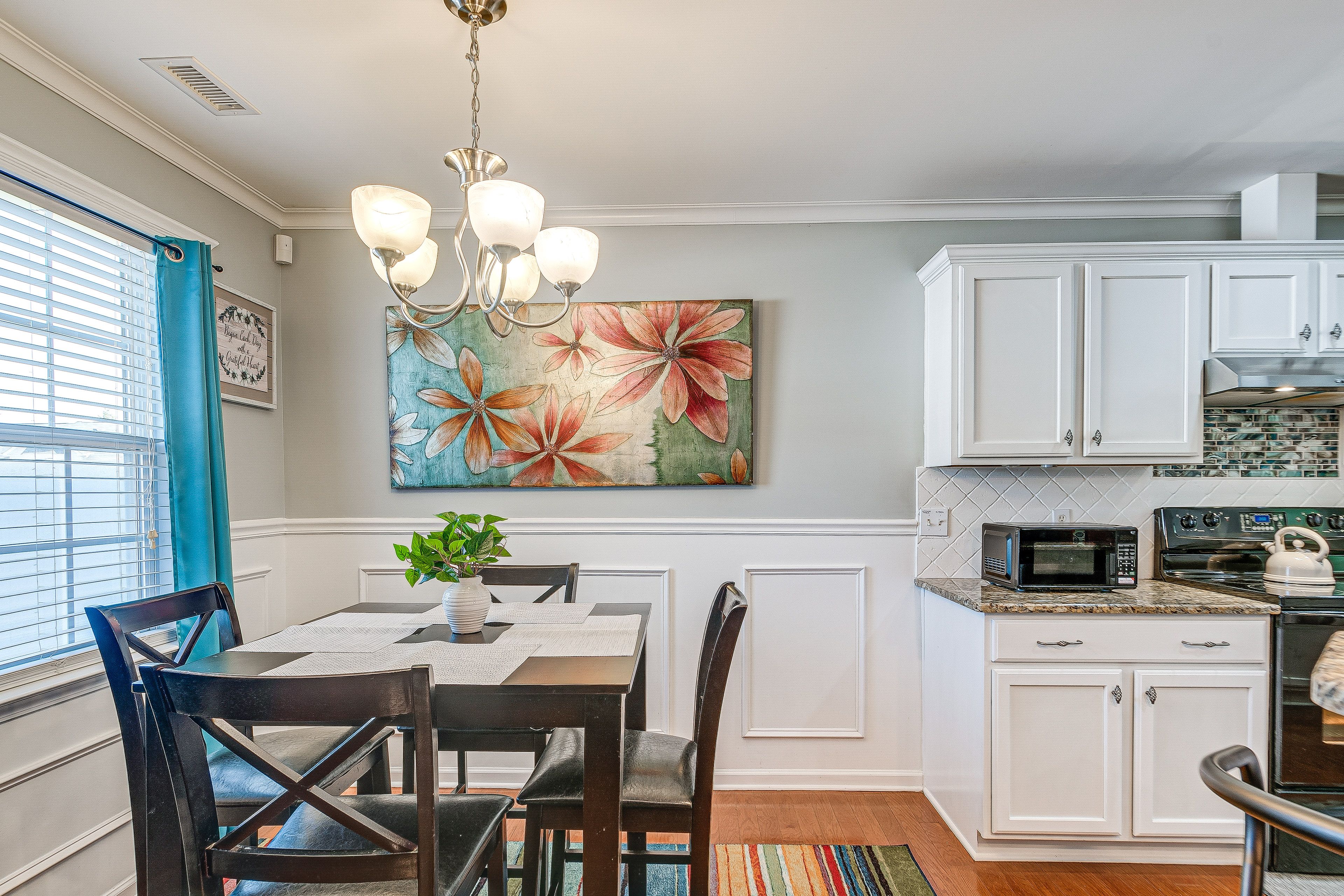 Dining Table | Dishware & Flatware | 1st Floor