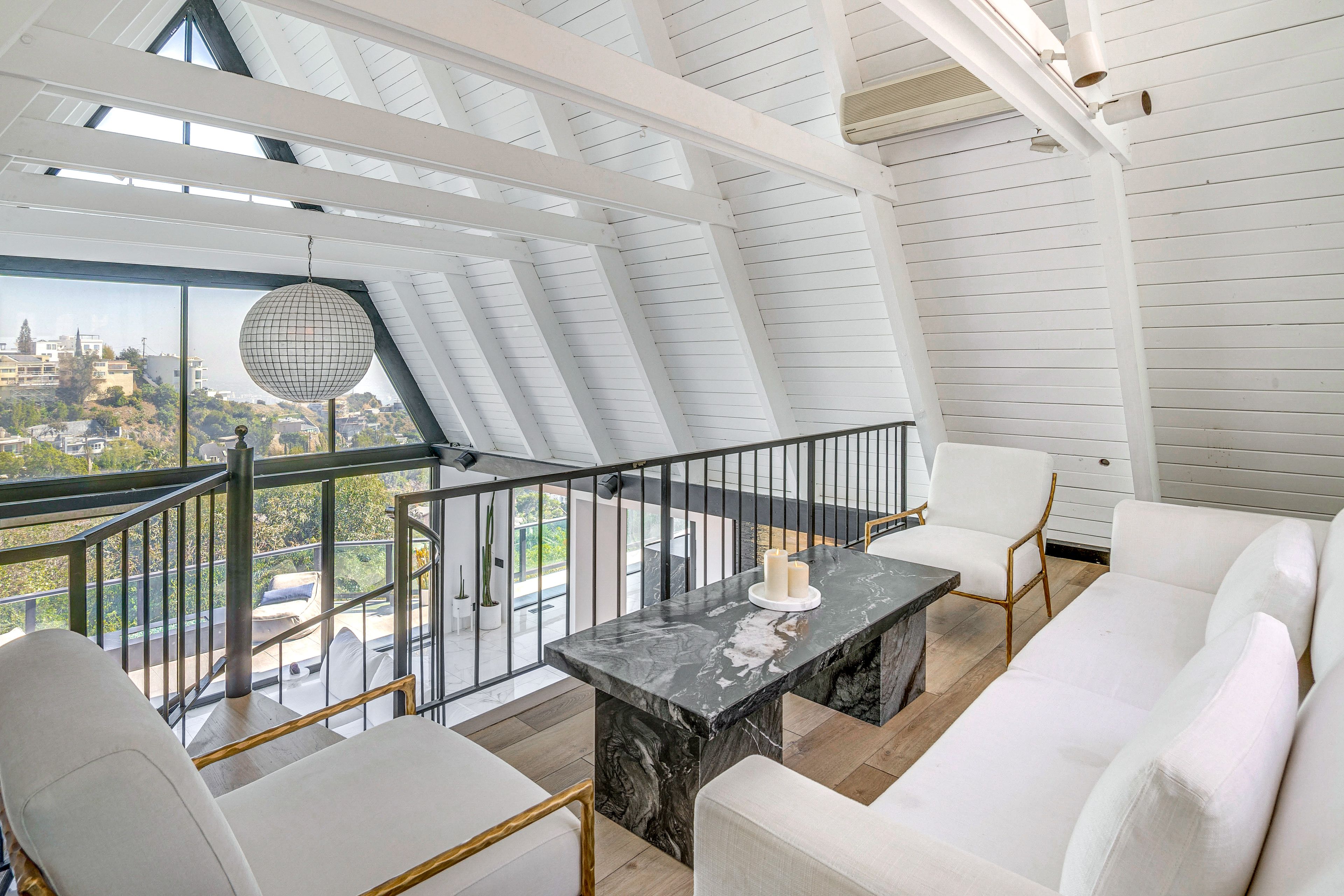 Loft | 2nd Floor