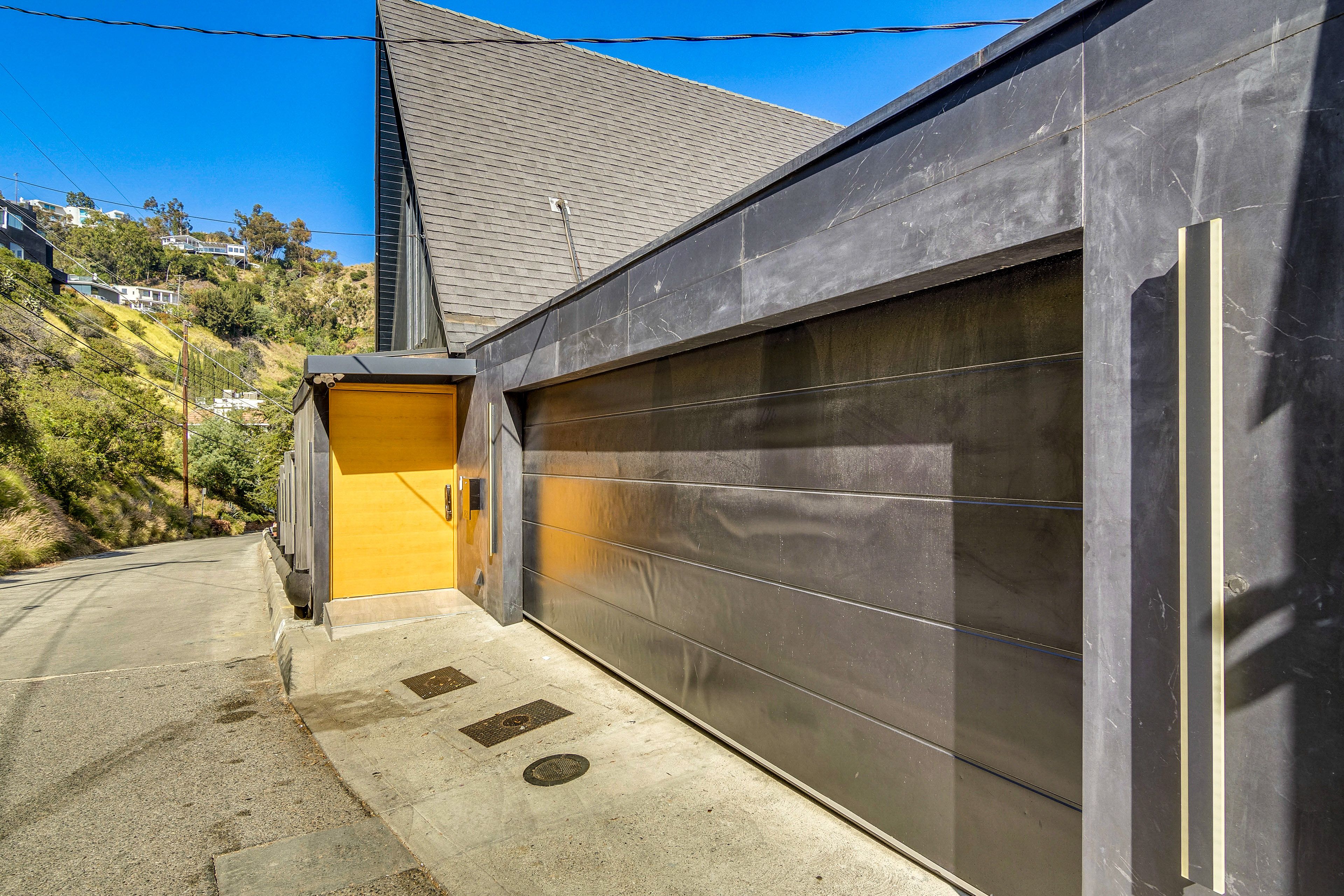 Parking | Ample Street Parking