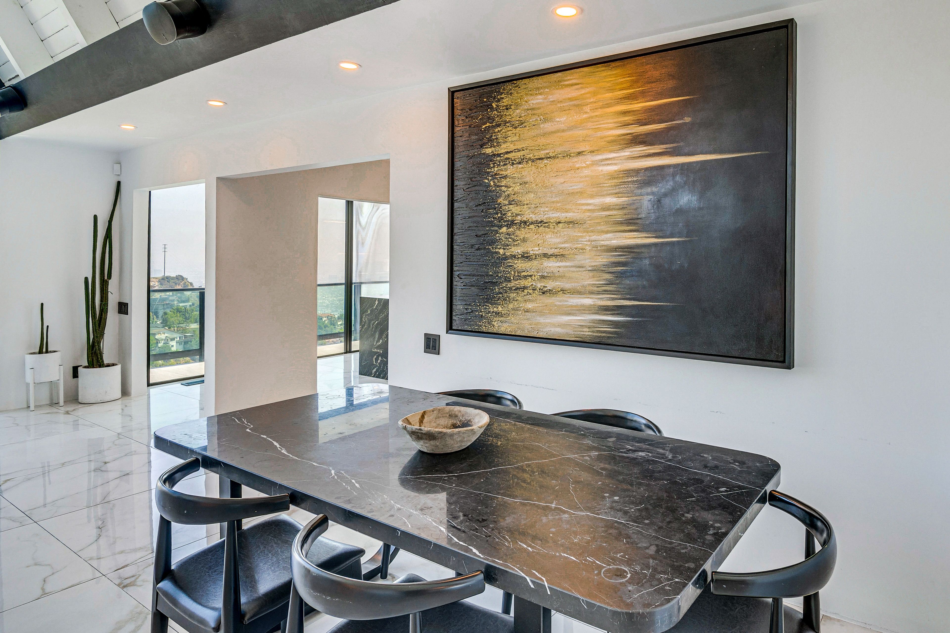 Dining Area | 1st Floor