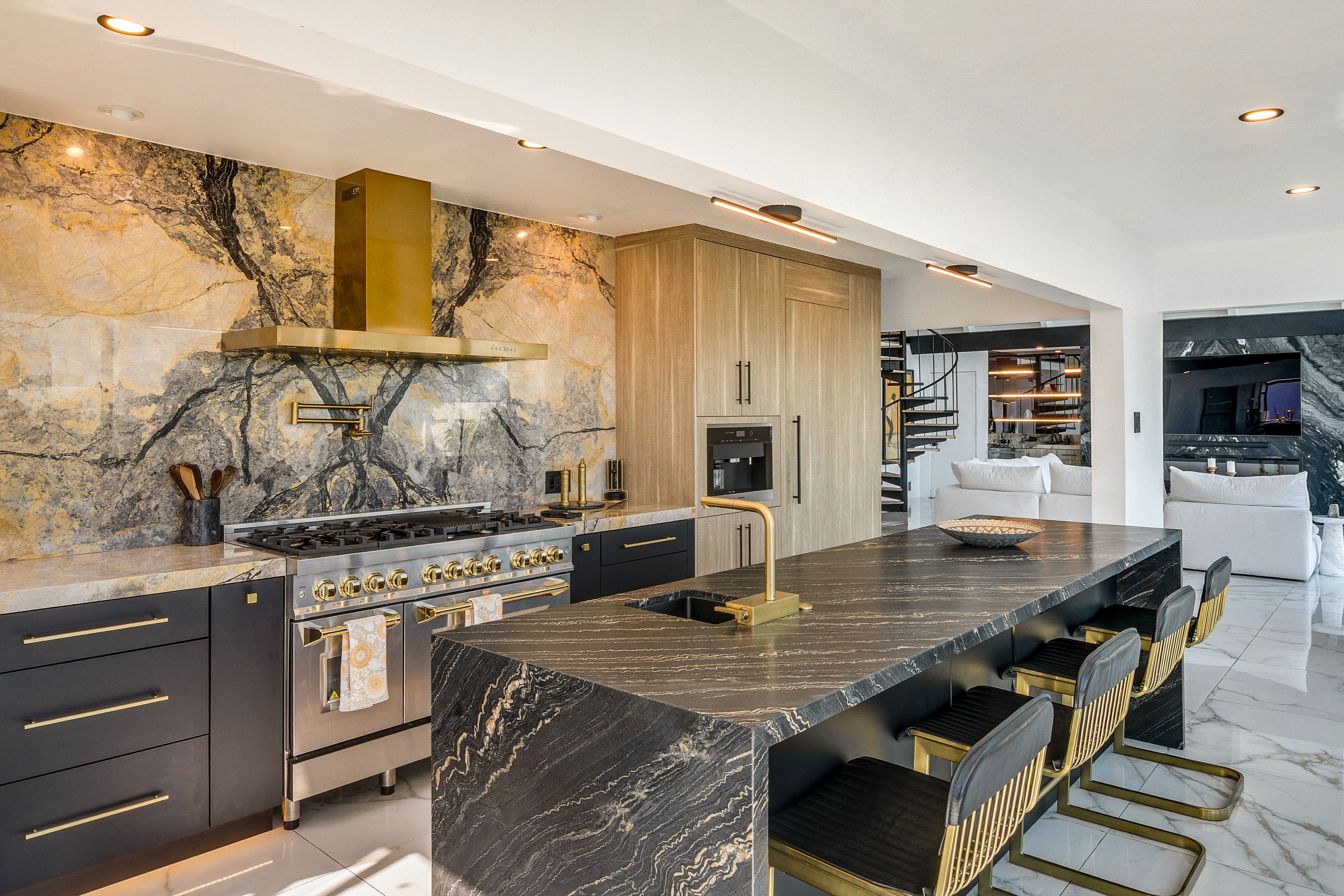 Kitchen | 1st Floor