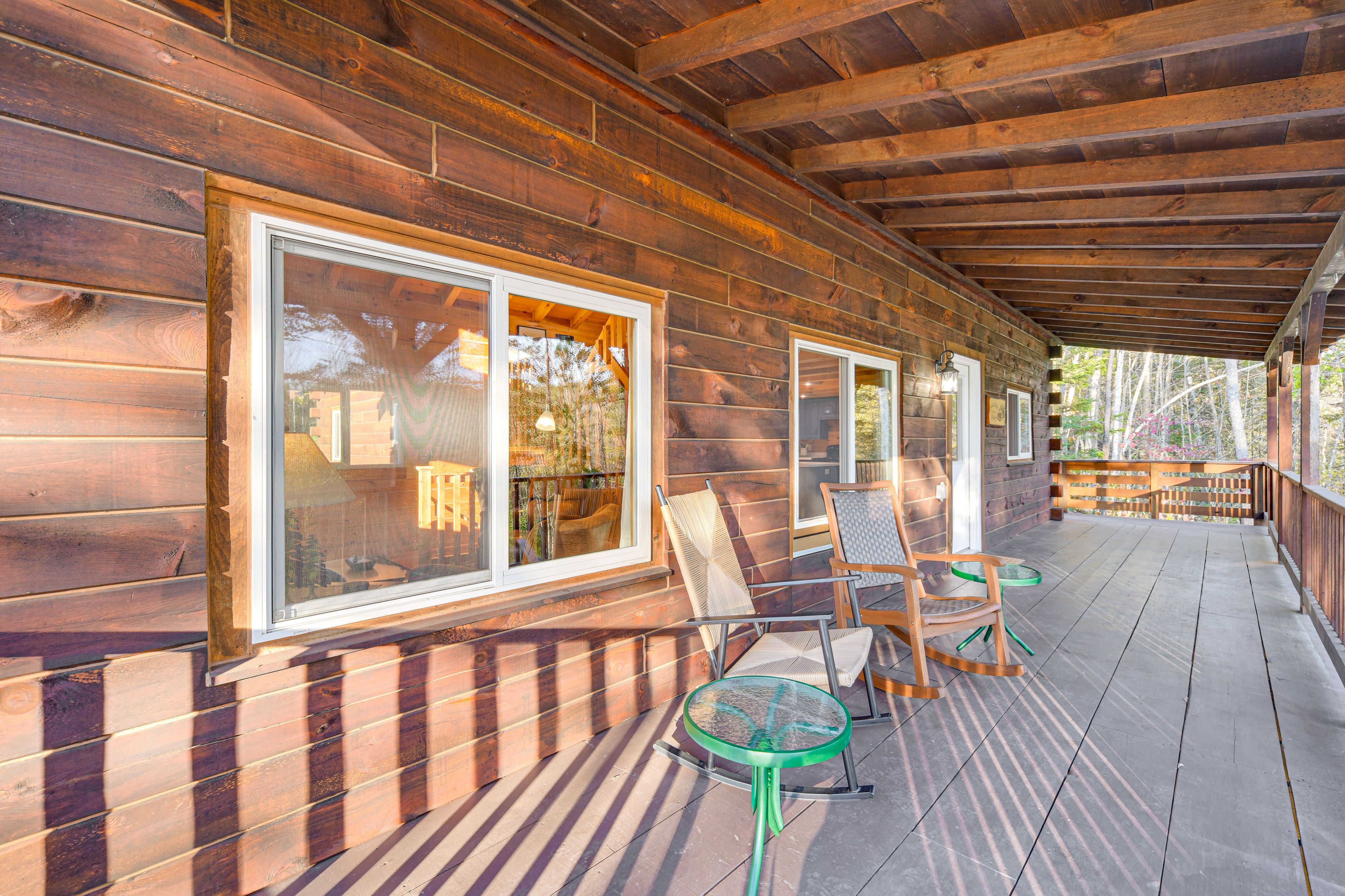 Covered Deck | Lake Views