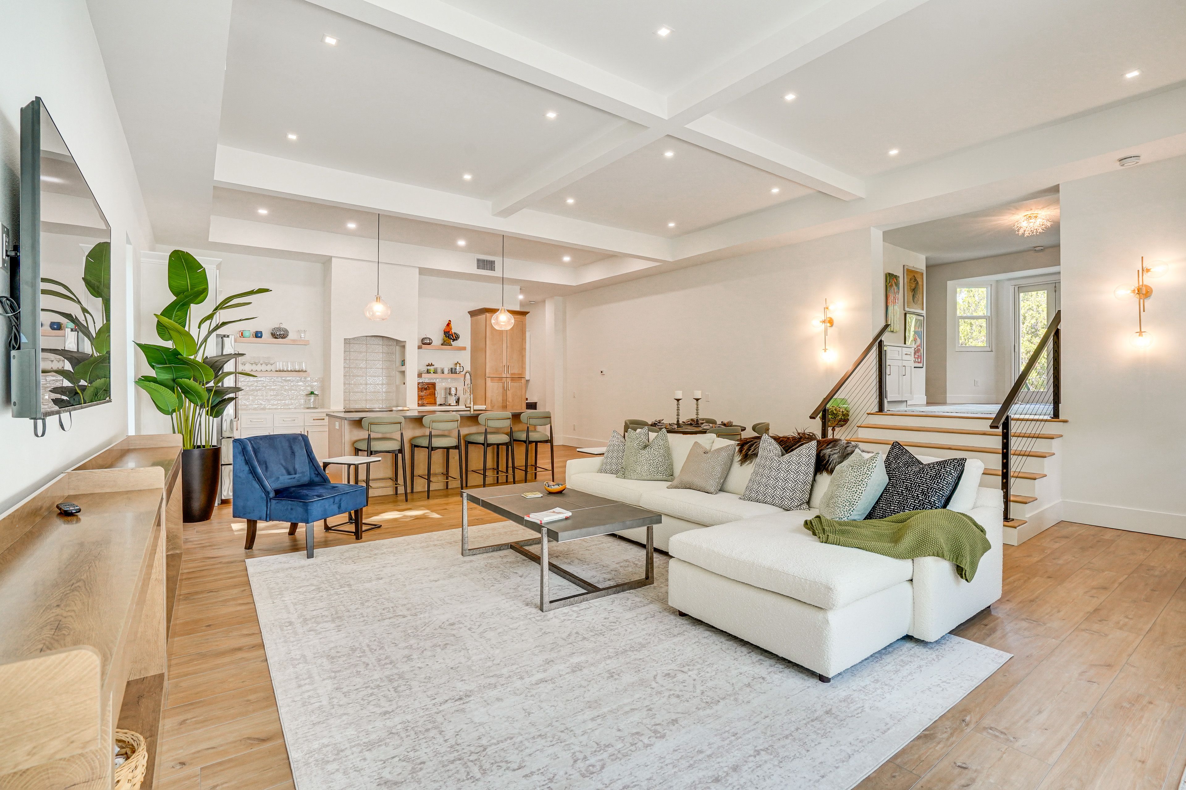 Living Room | Smart TV