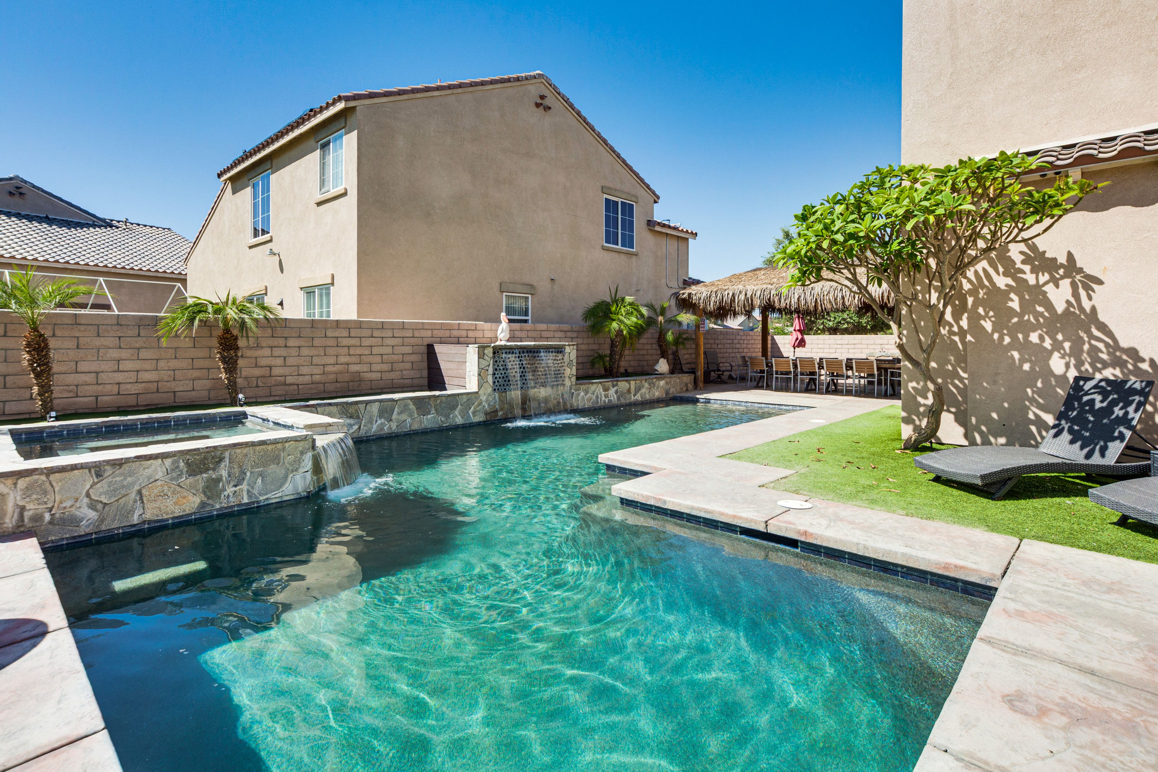 Private Pool | Spa | Waterfalls