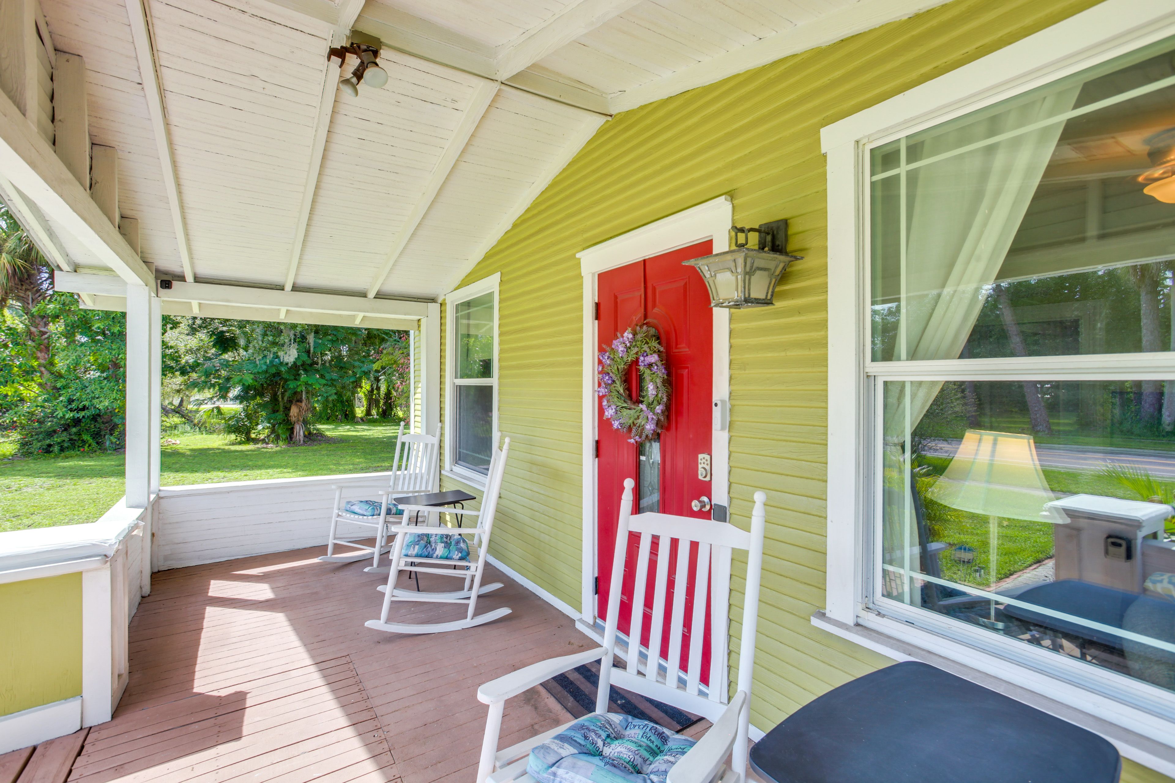 Furnished Porch | 16 Mi to Fort Myers Beach