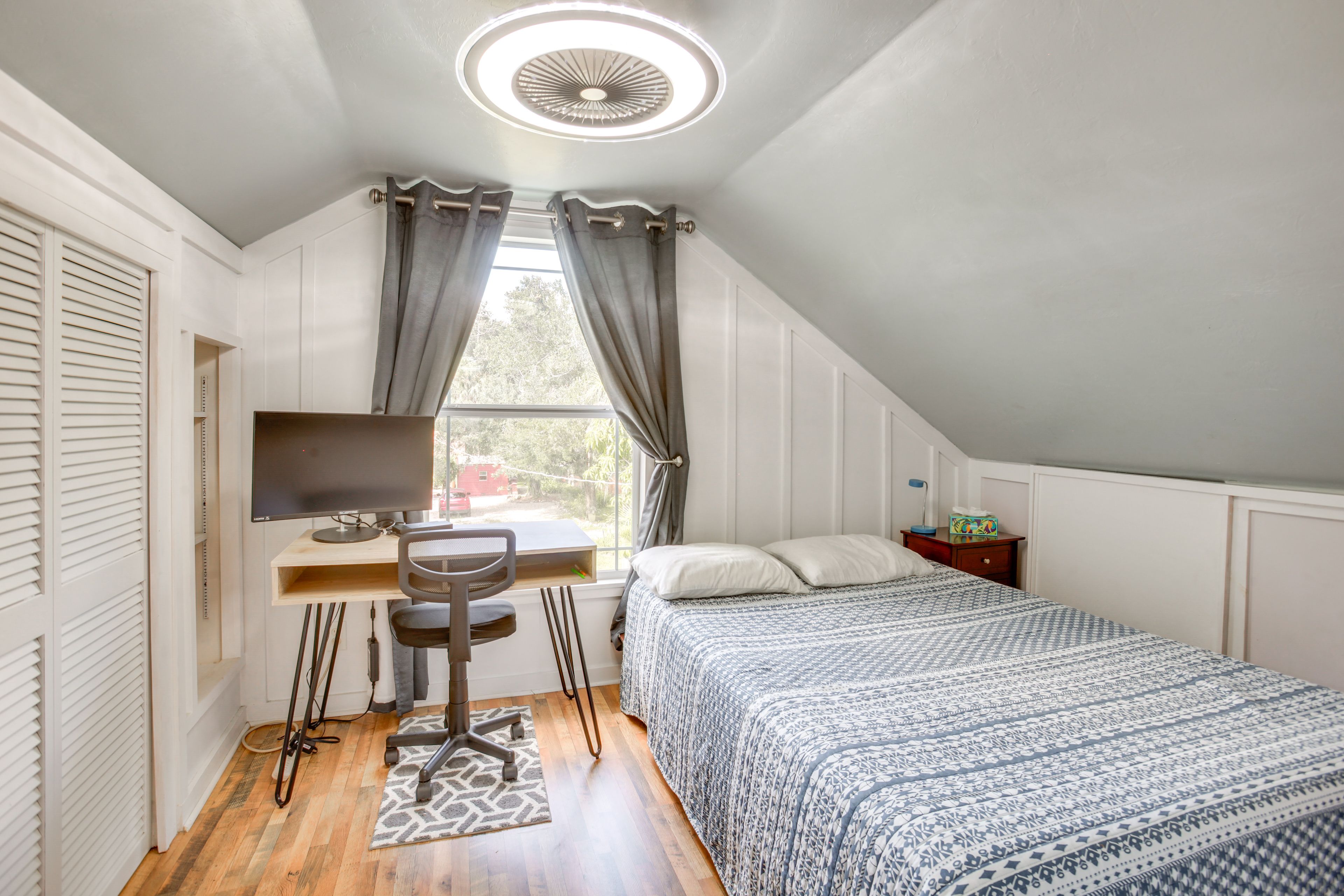 Bedroom 3 | 2nd Floor | Queen Bed | Office Space