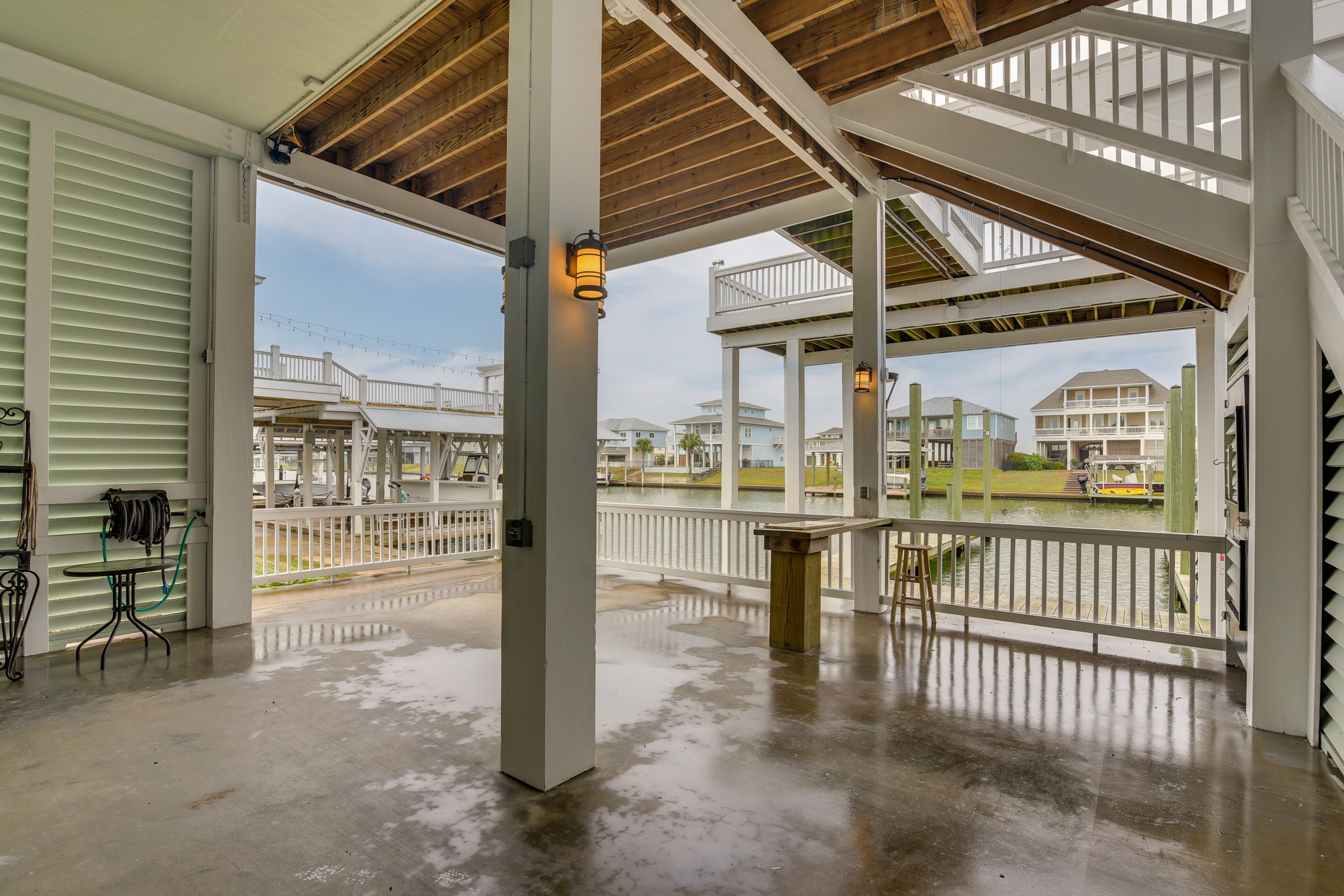 Patio | Charcoal Grill