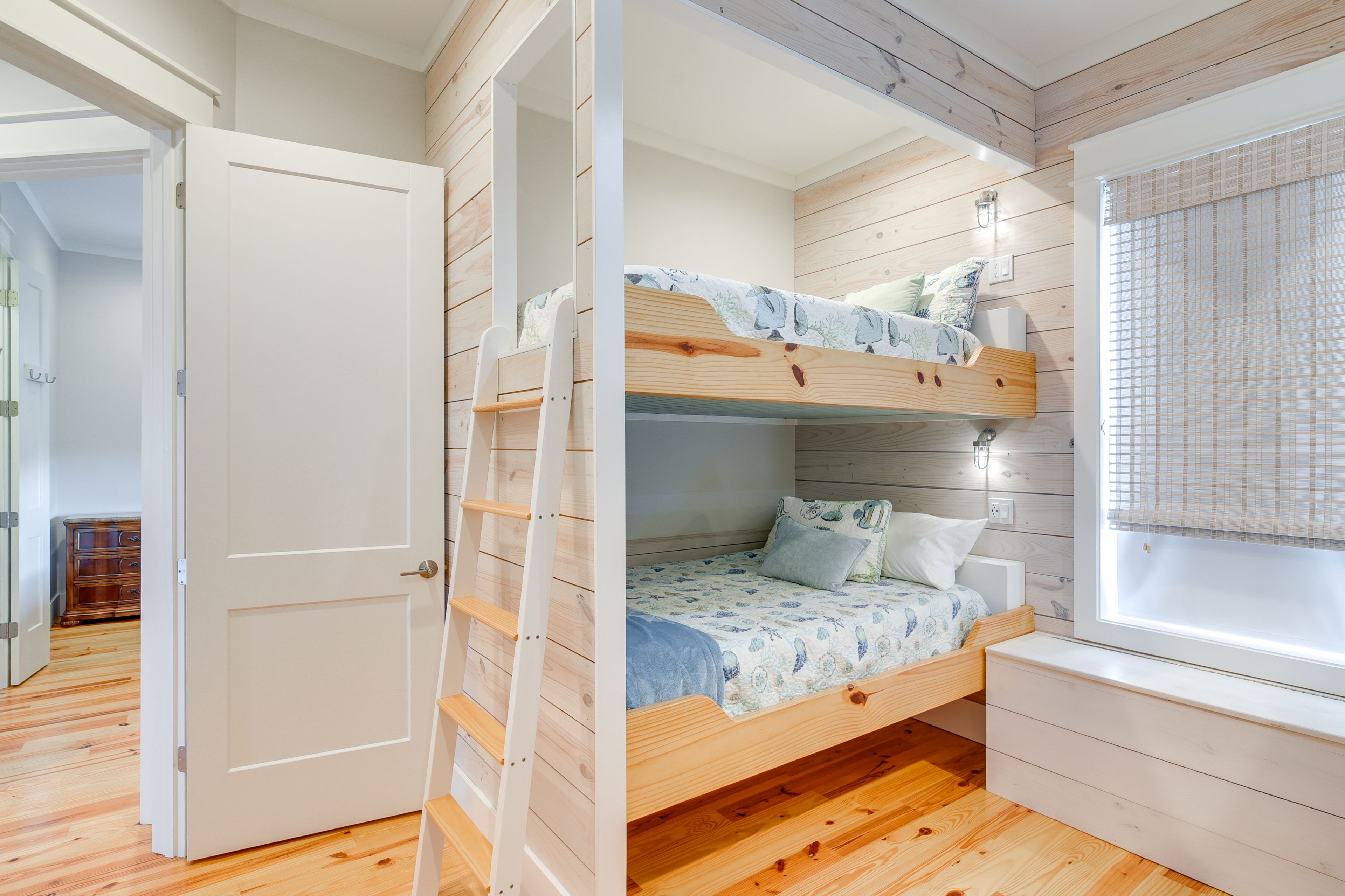 Bedroom 3 | 2 Full Bunk Beds | 1st Floor
