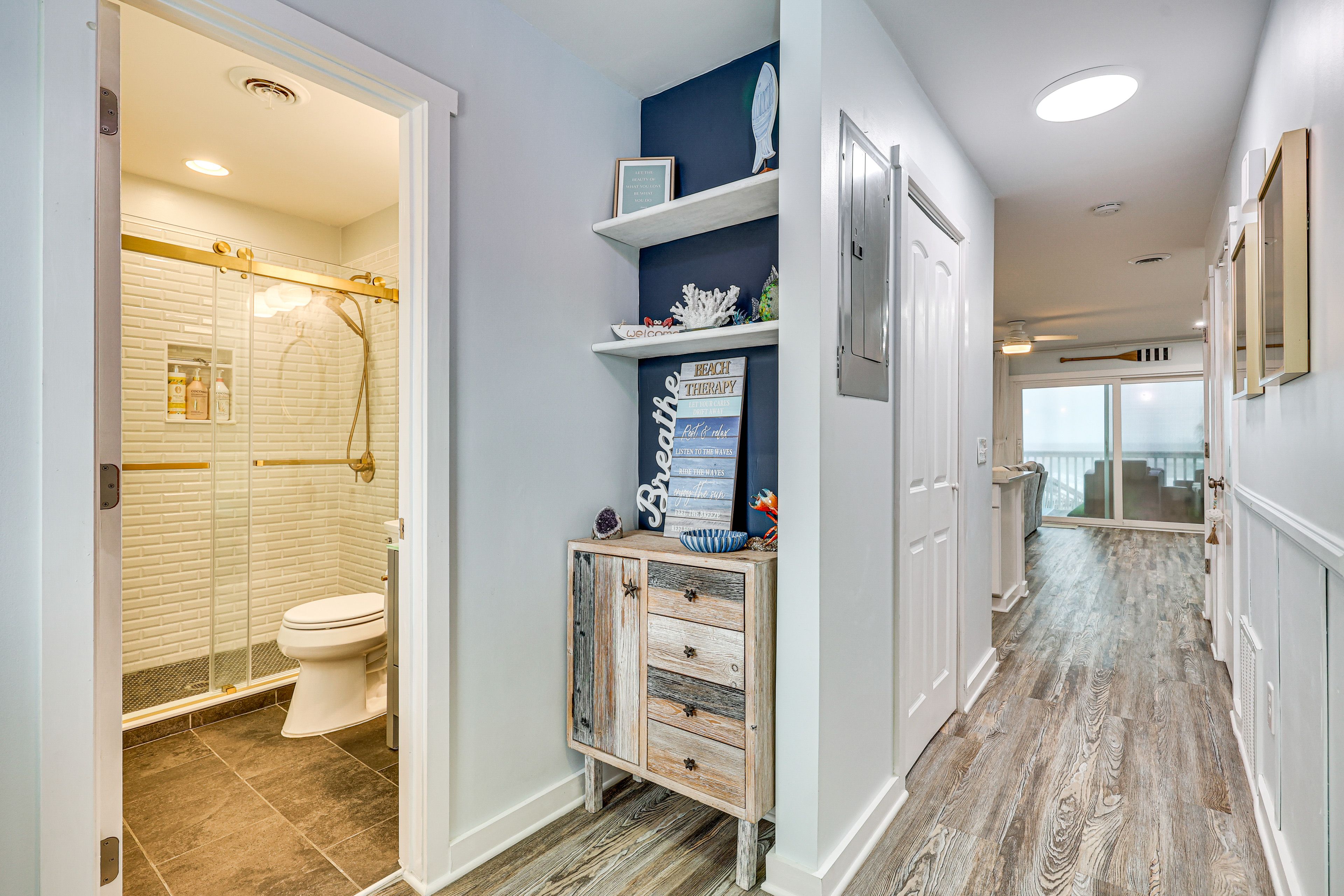 Entryway | 1st Floor