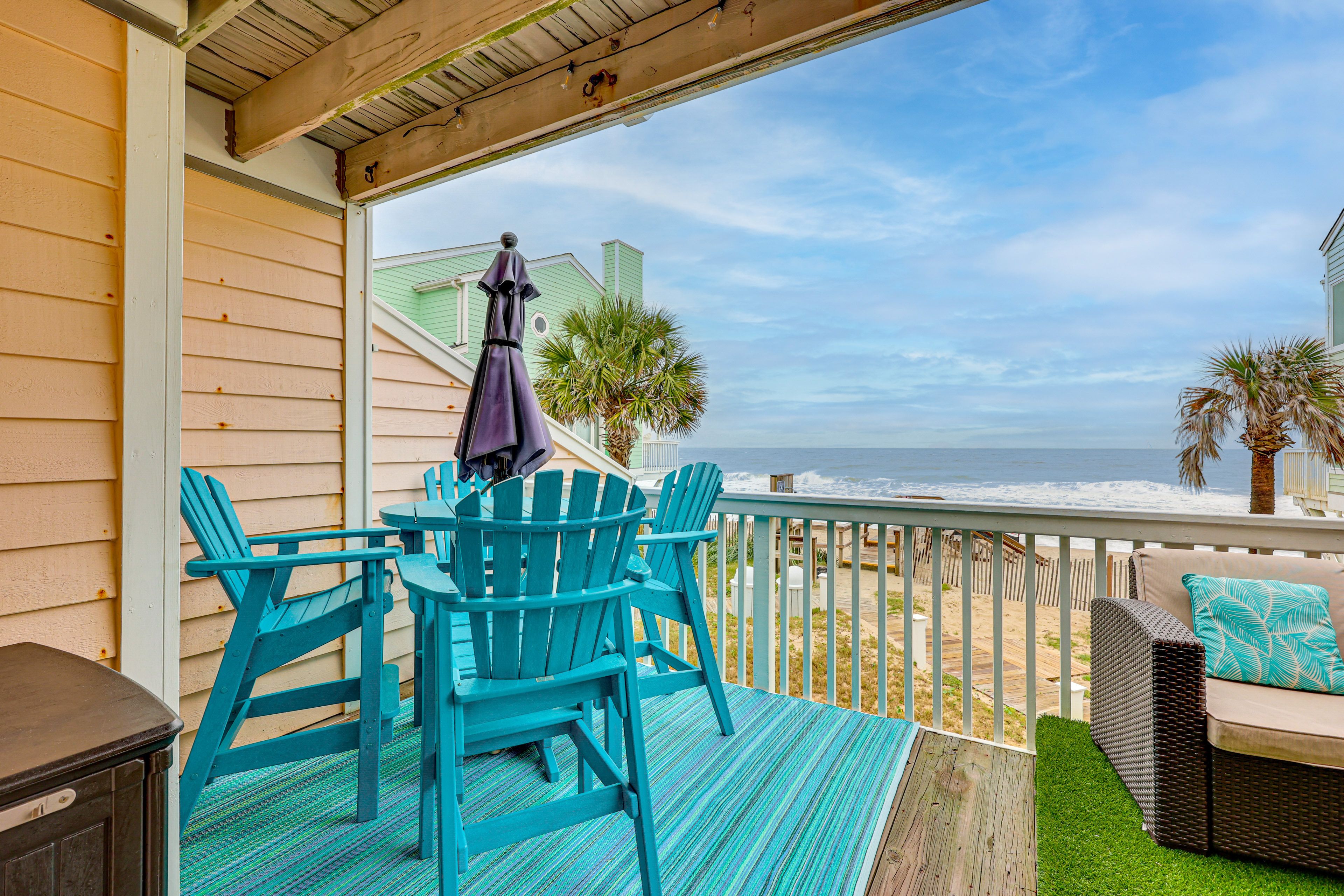 Lower Deck | 1st Floor | Access via Living Room