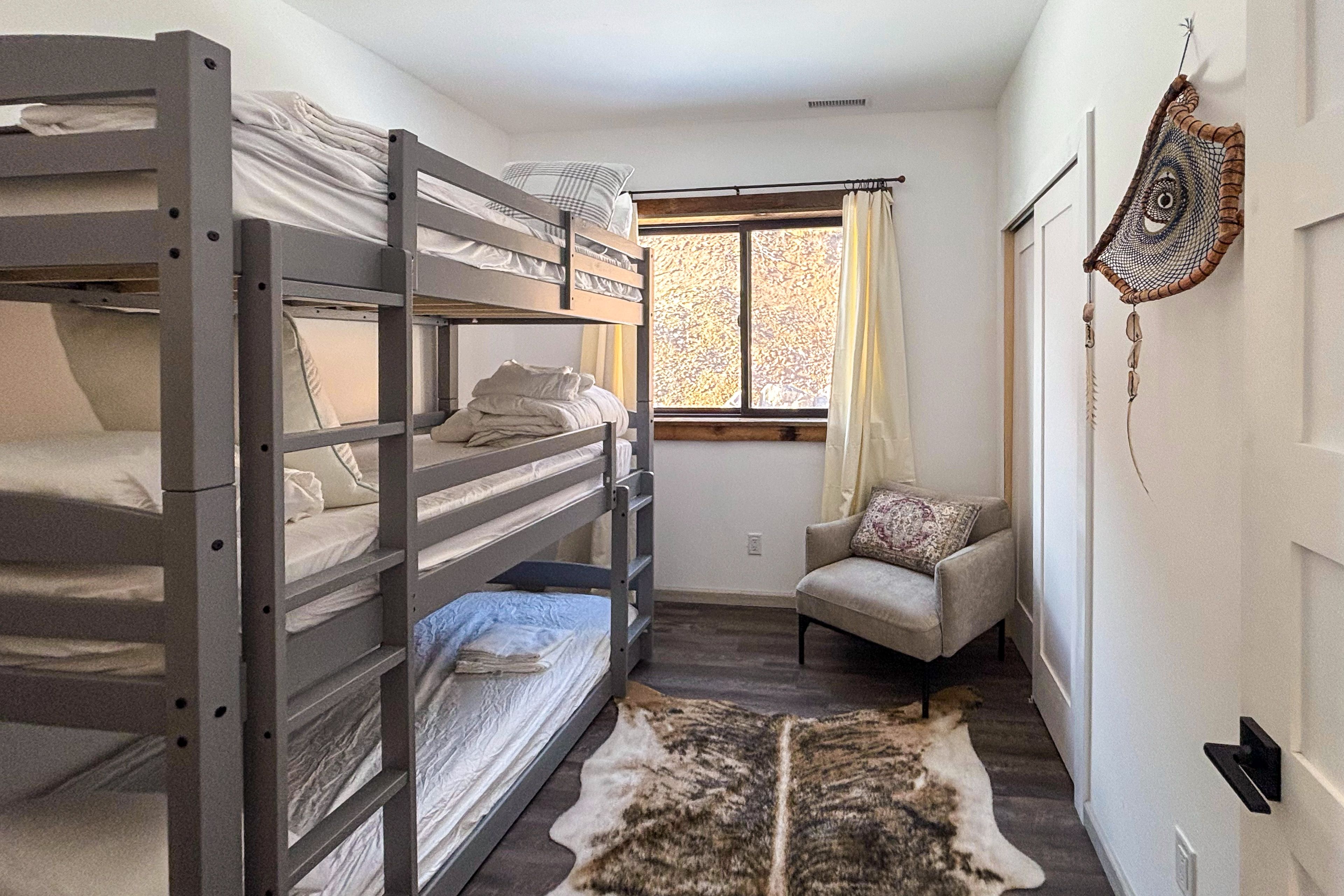 Bedroom 3 | Triple Twin Bunk Bed | 1st Floor