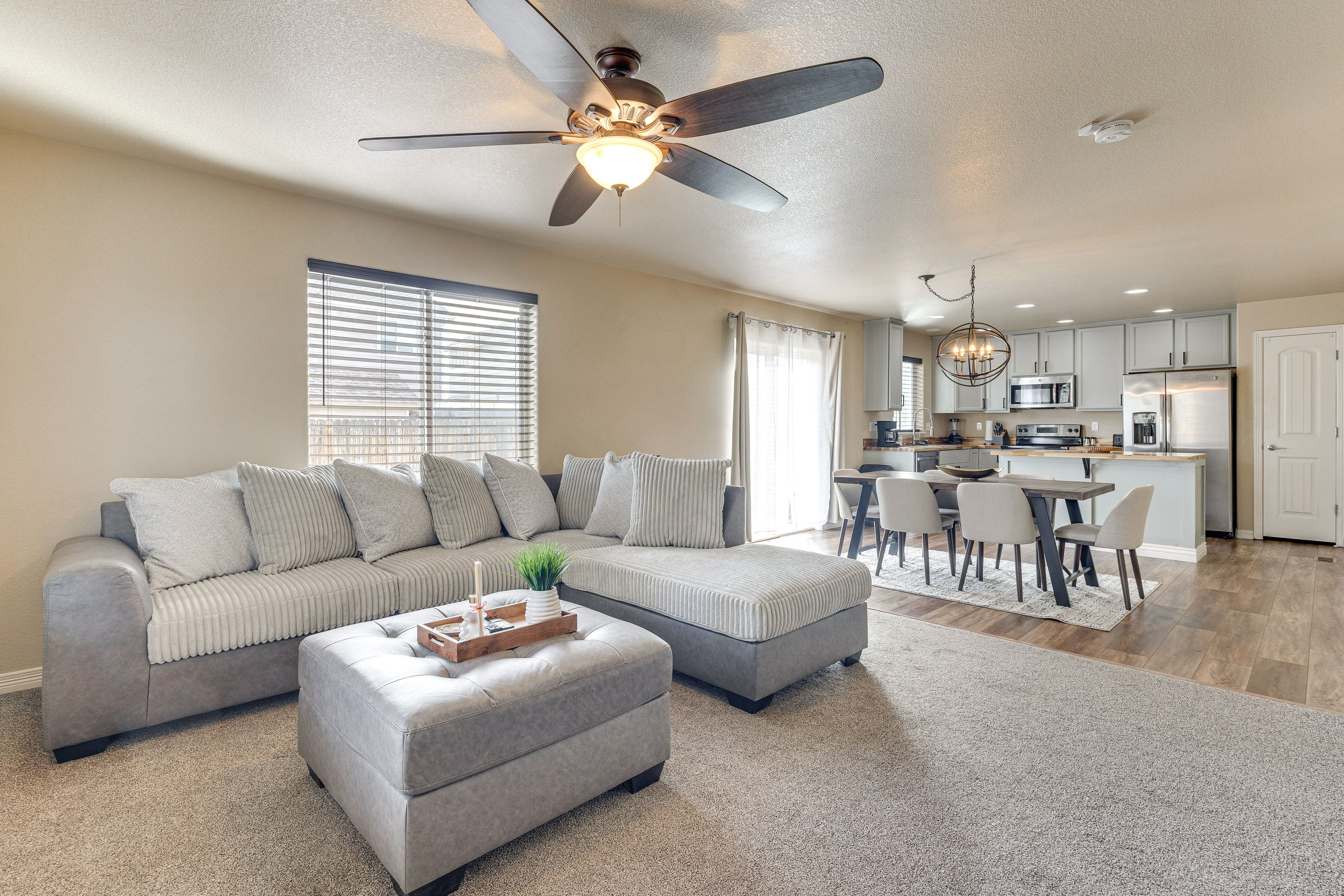 Living Room | Smart TV | Free WiFi | 1st Floor