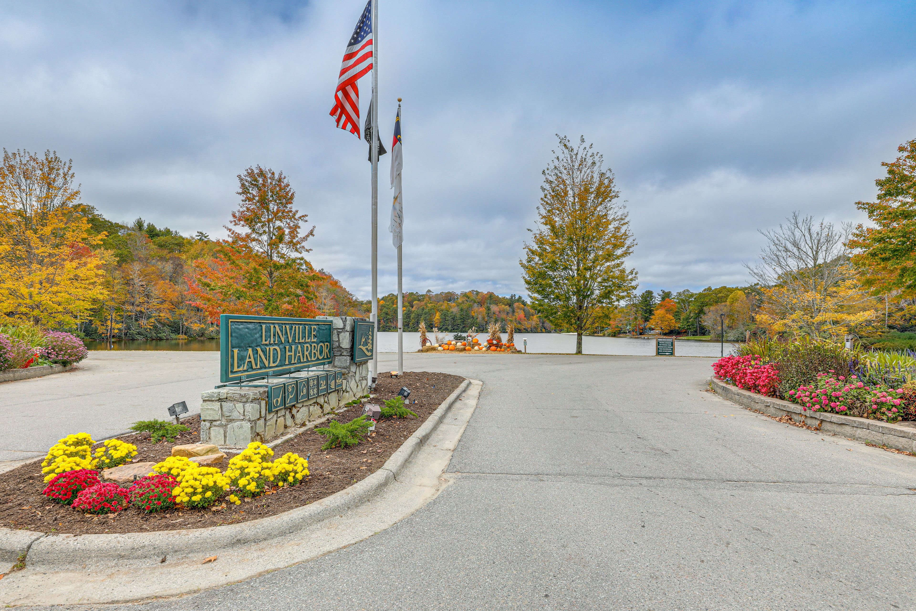 Linville Land Harbor | Community Amenities