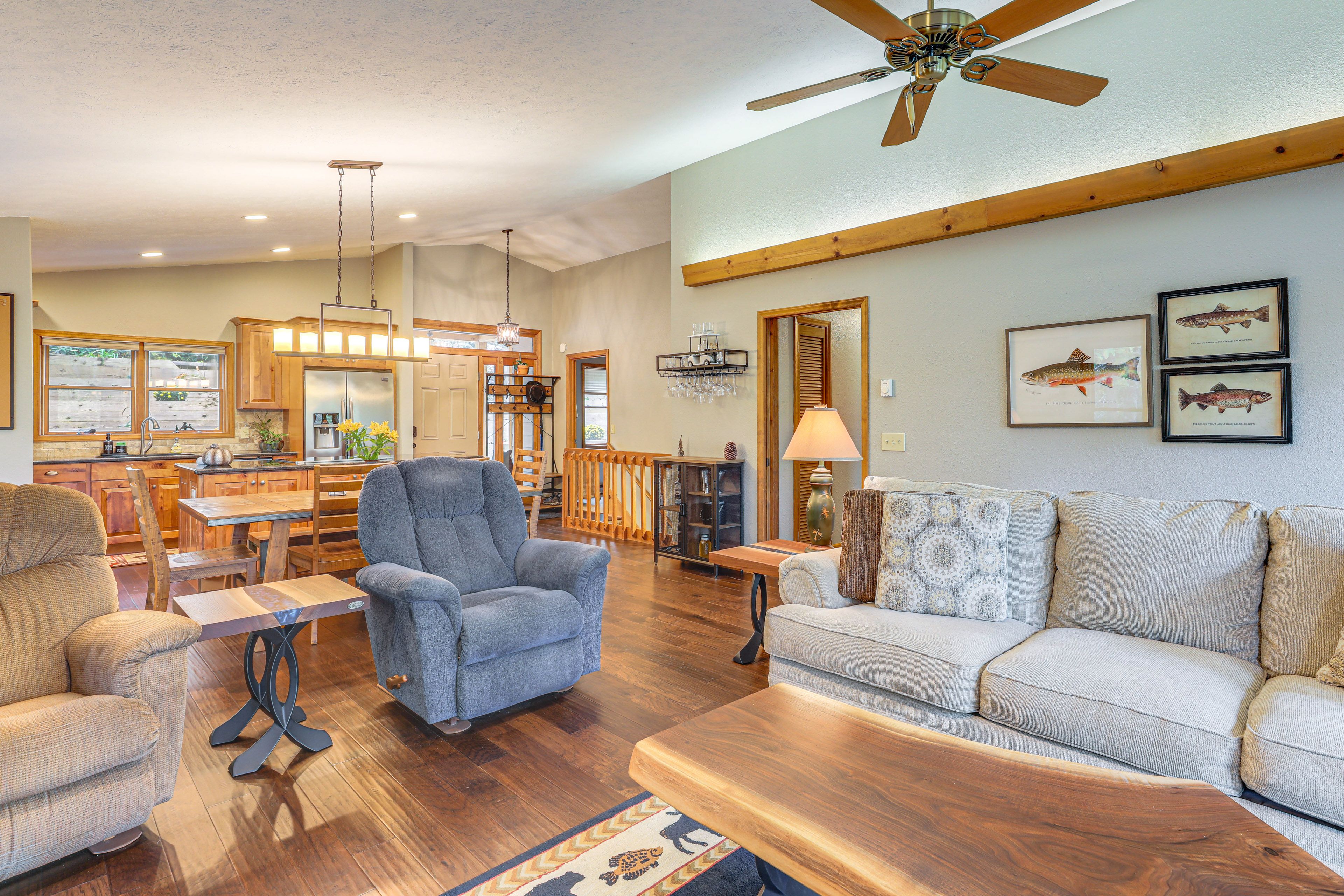 Open-Concept Living Area | Dining Table | Kitchen