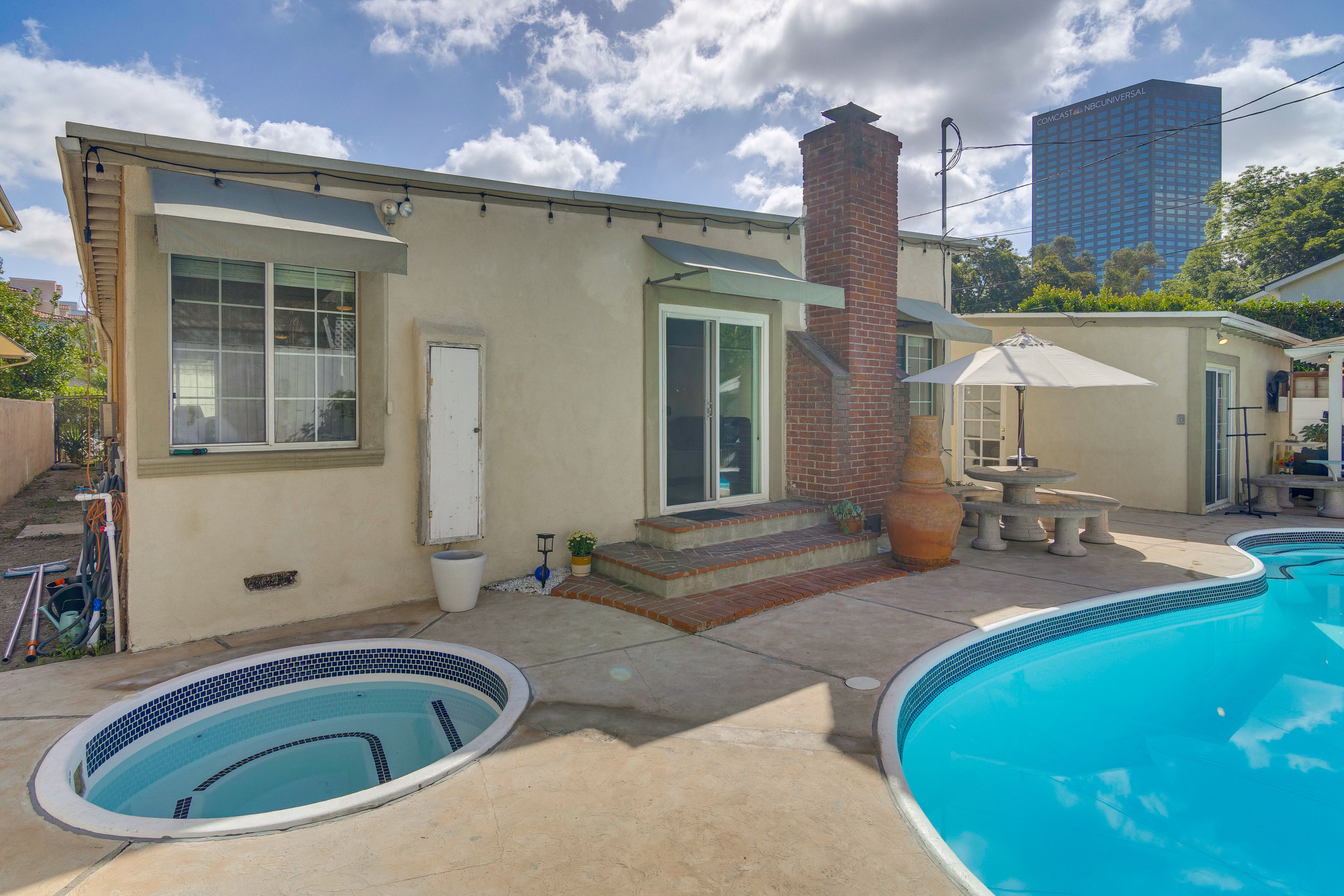 Private Pool & Spa (Not Heated)