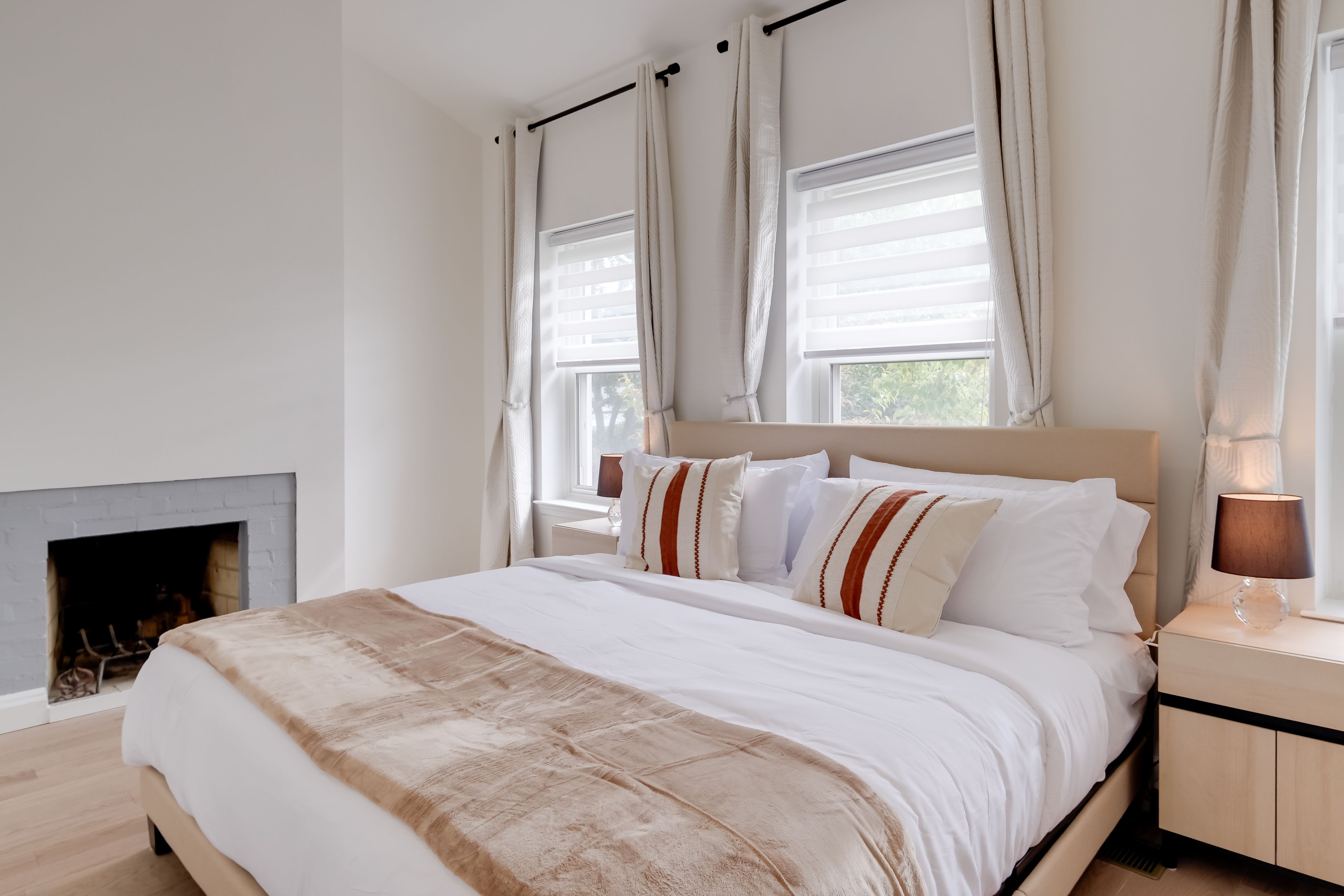 Bedroom 1 | Queen Bed | 2nd Floor | En-Suite Bathroom