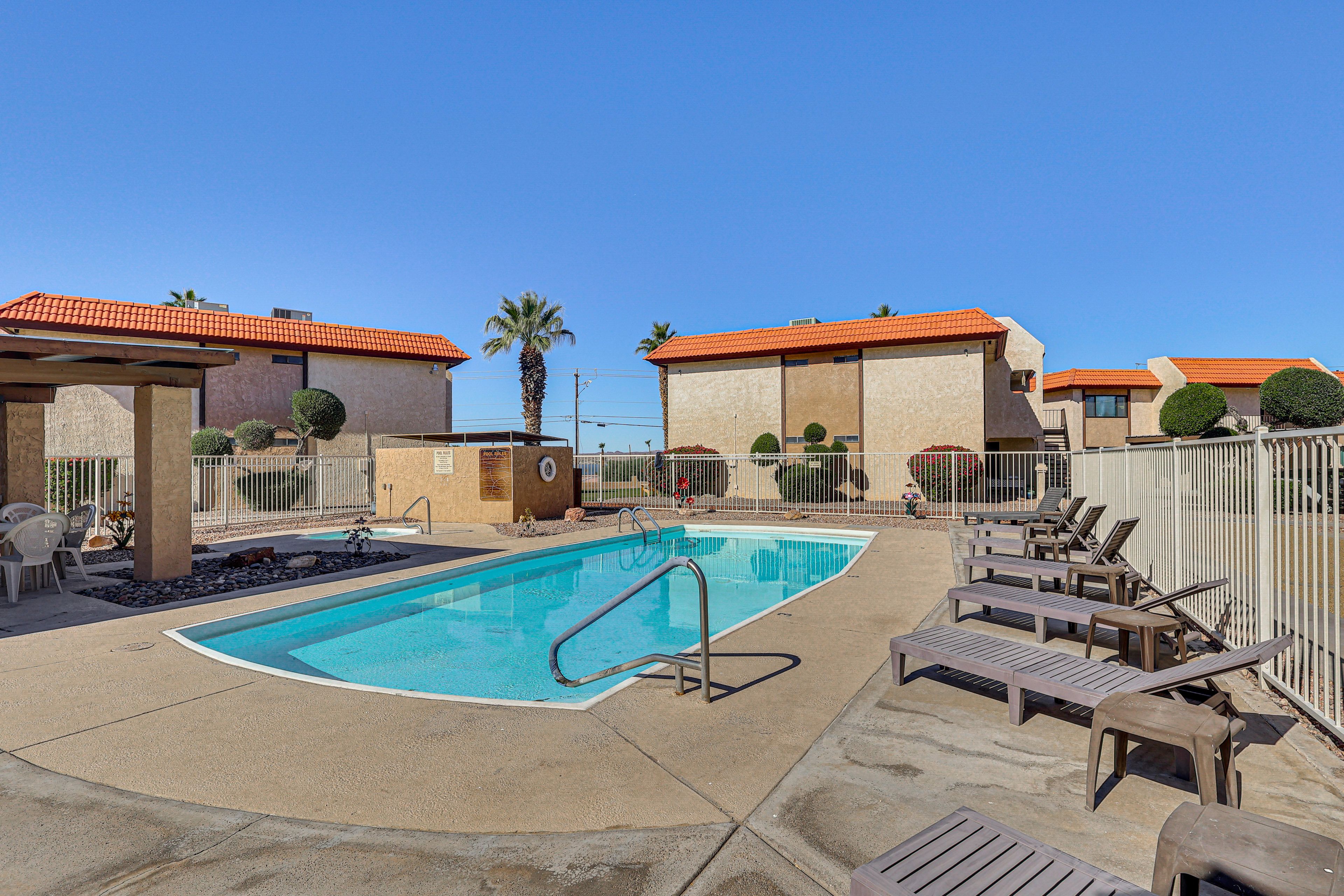 Pecos Villas II | Community Amenities