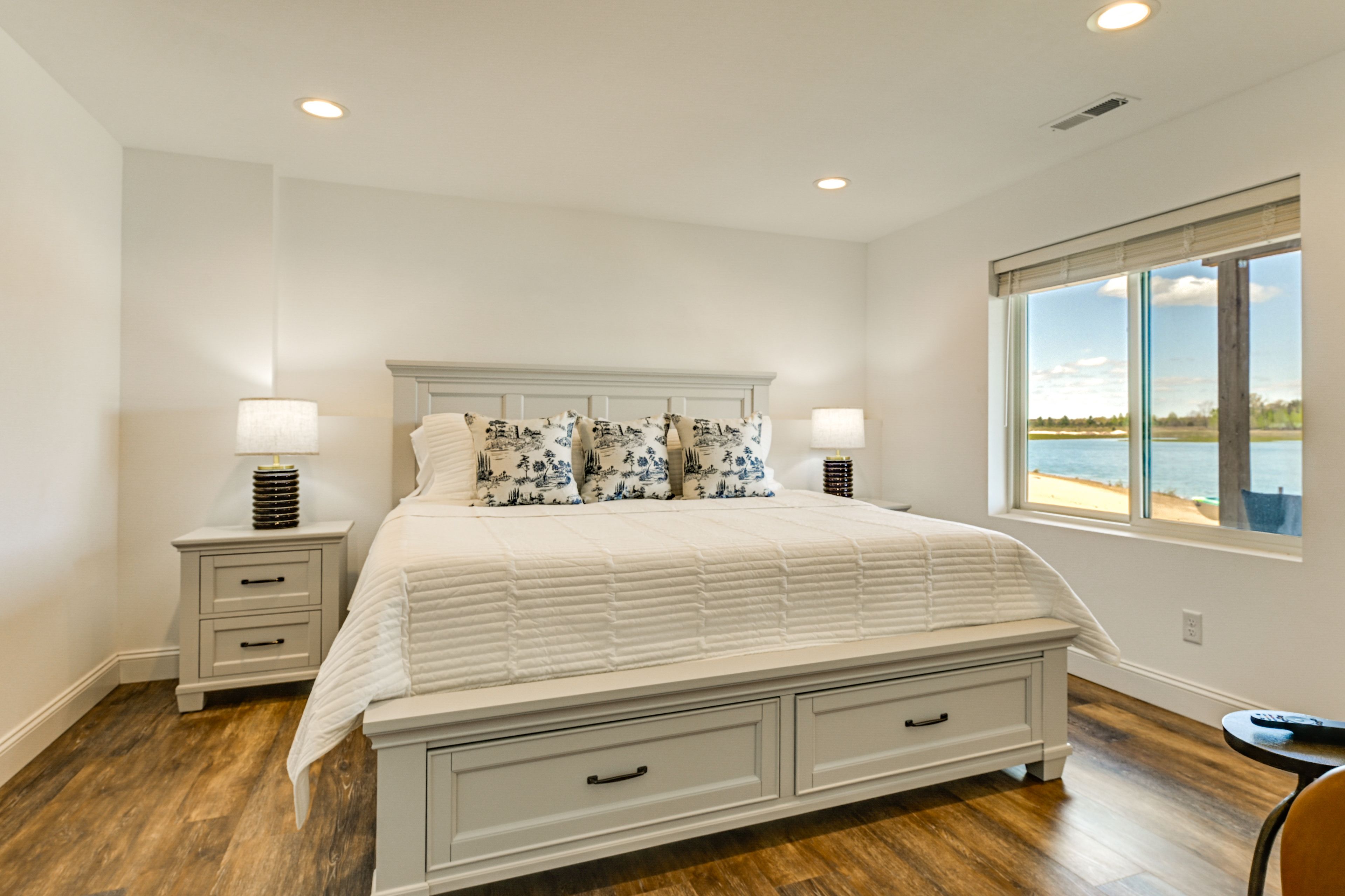 Bedroom 4 | King Bed | Lower Level