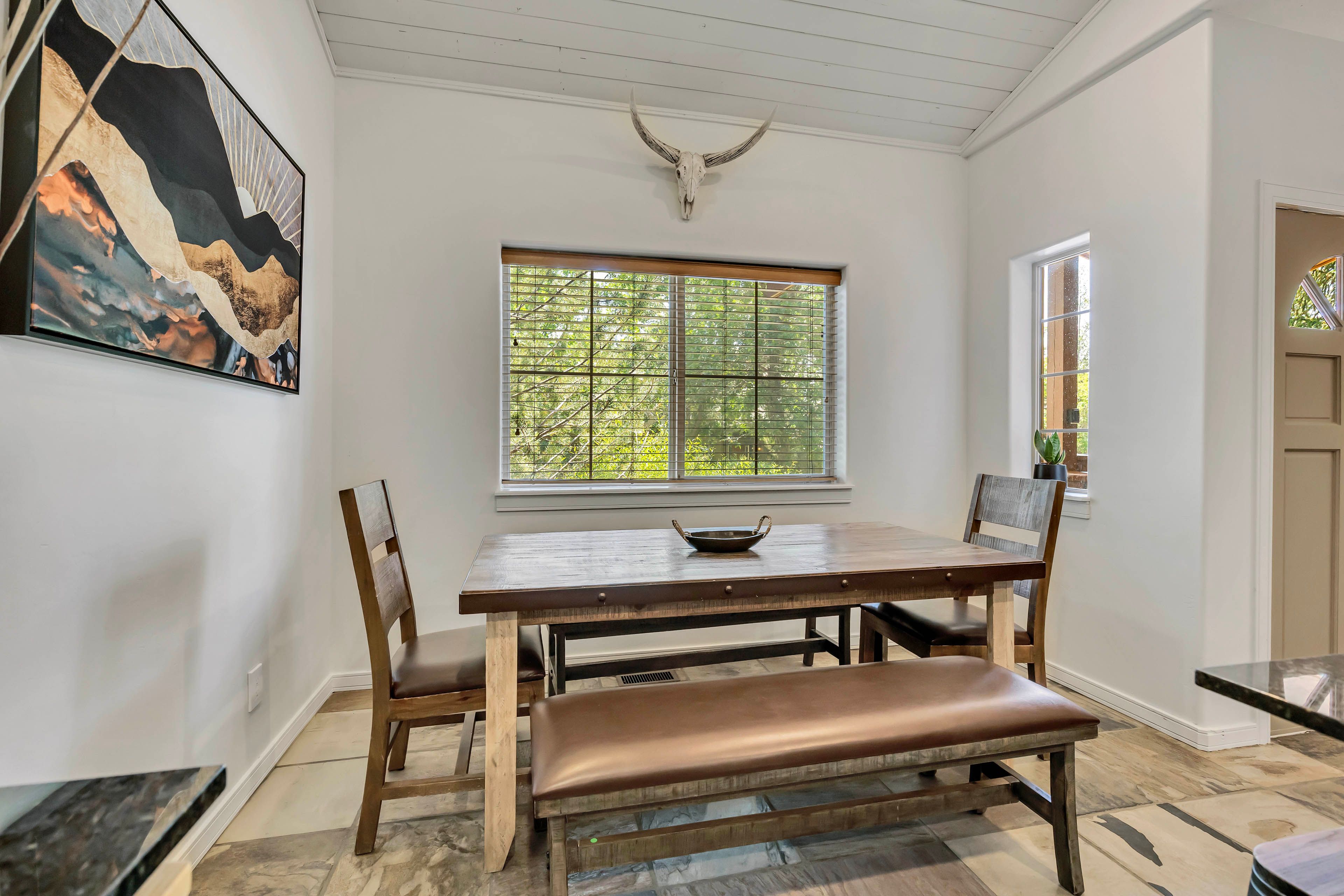 Dining Area | Main Level