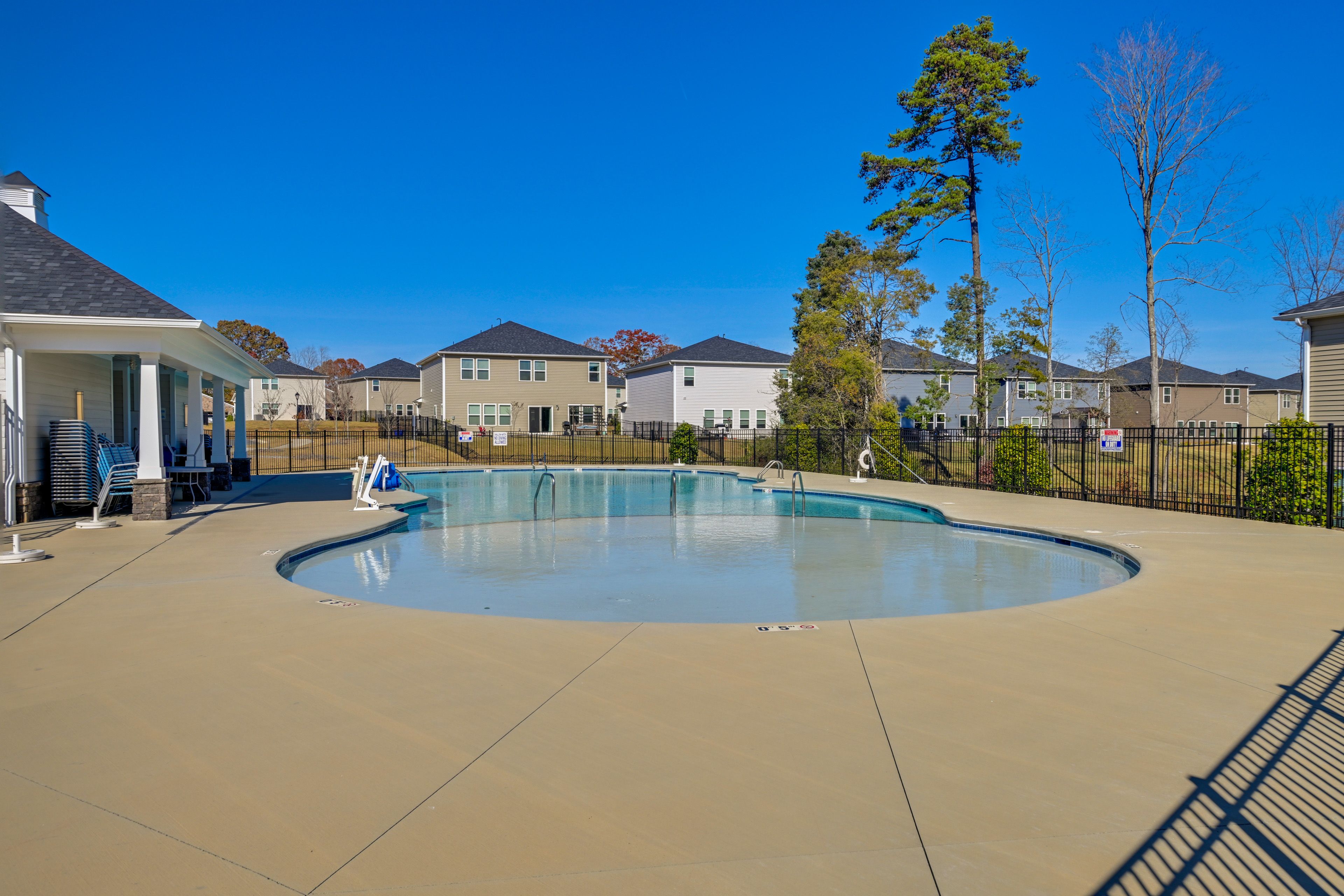 Shepherd's Landing | Community Amenities | Outdoor Pool