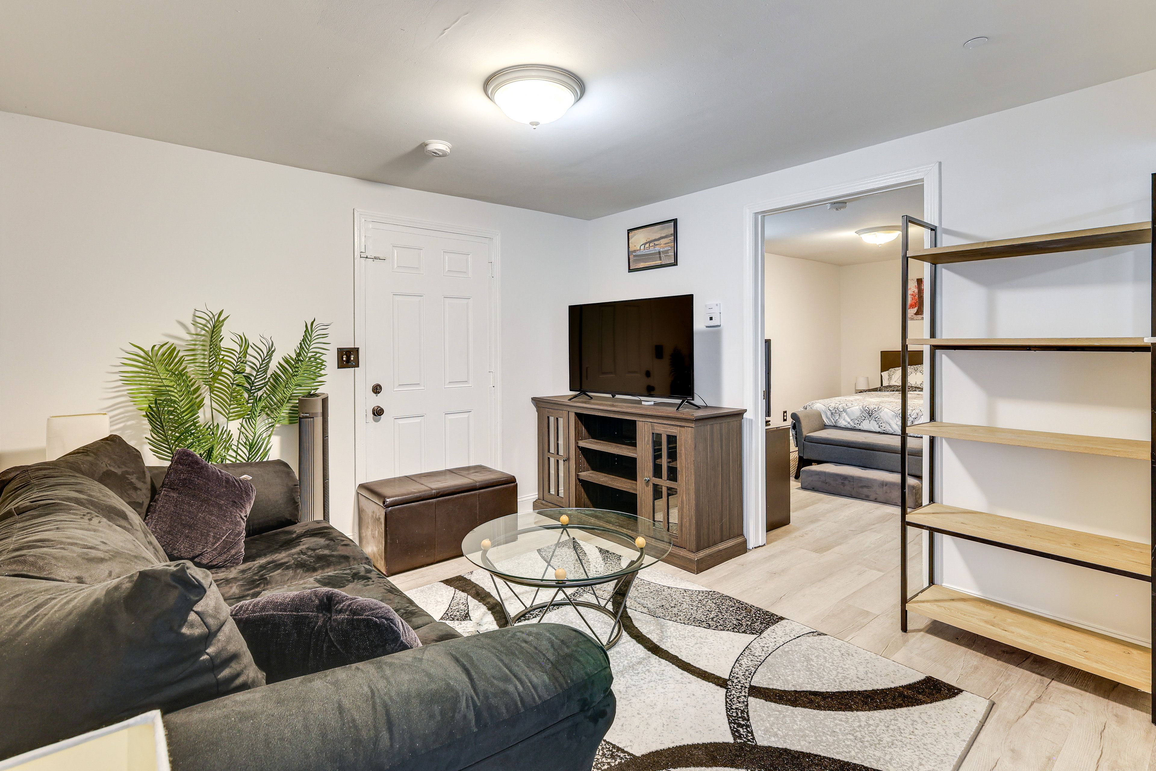 Living Room | Smart TV