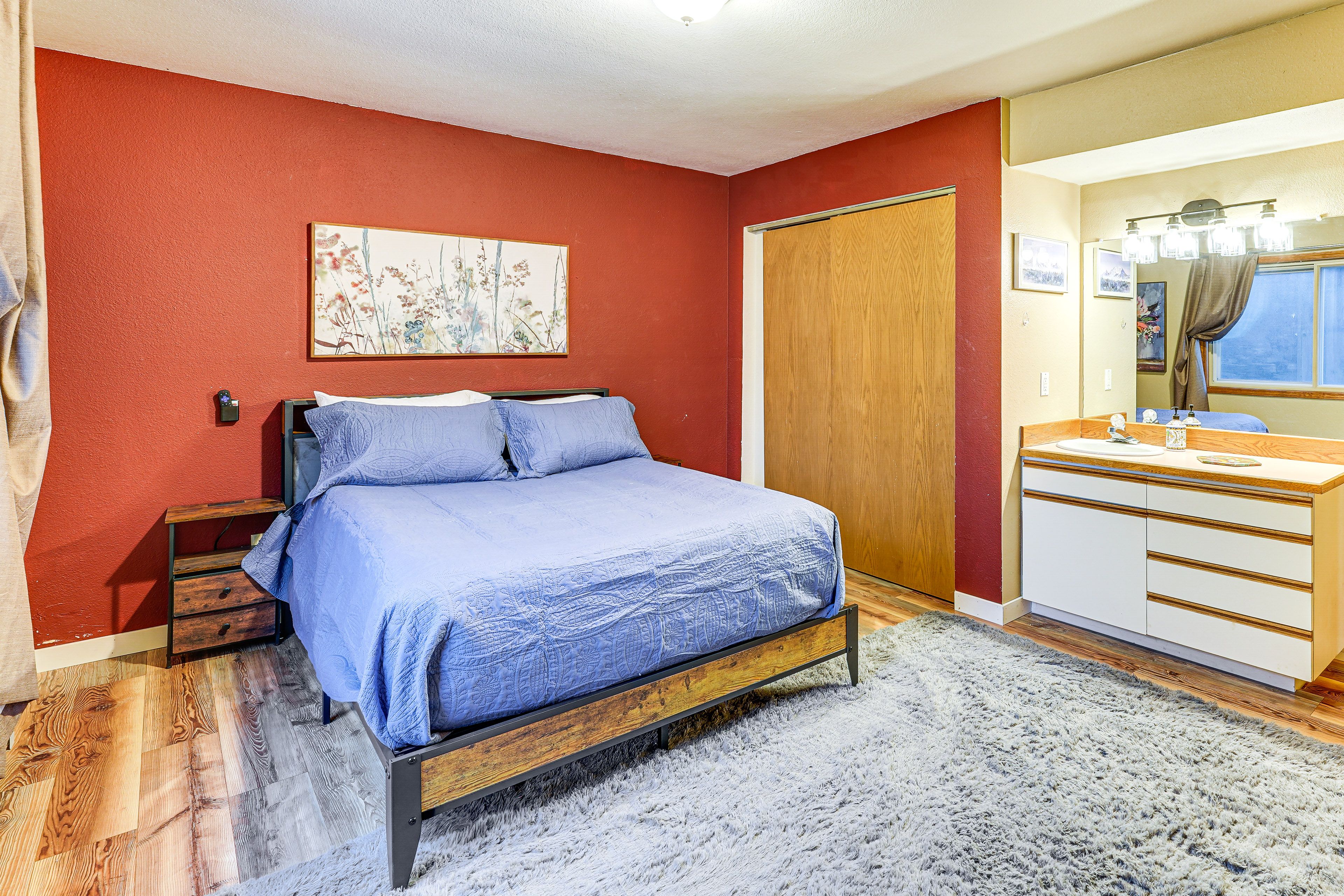 Bedroom 4 | Queen Bed | Main Level