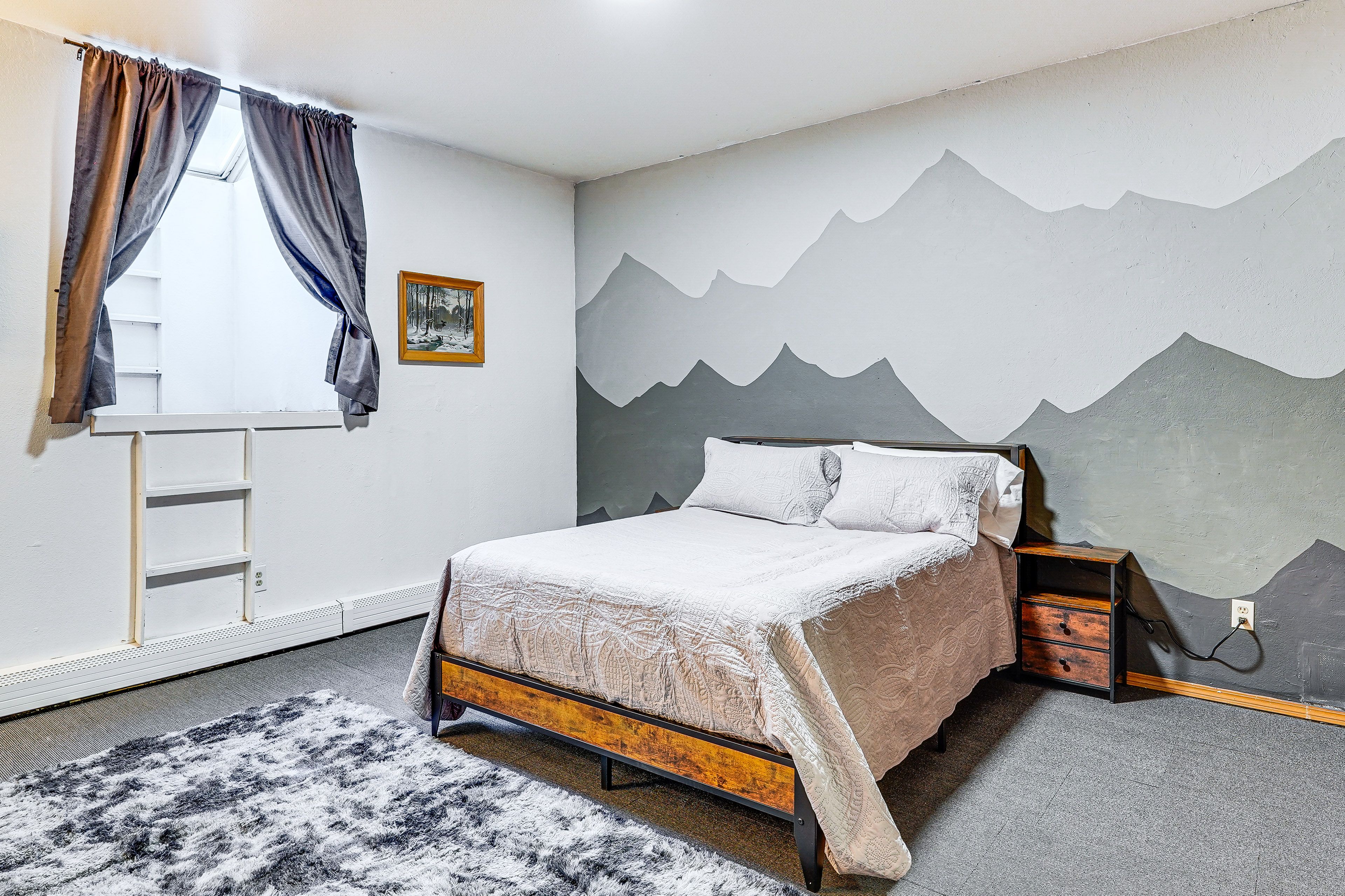 Bedroom 5 | Queen Bed | Lower Level